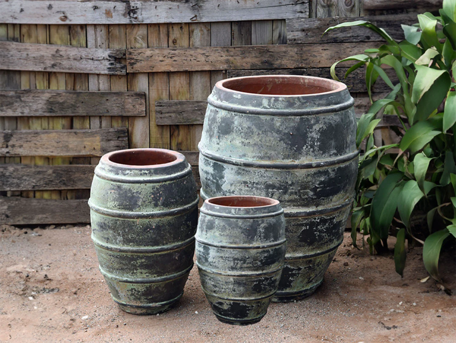 Jar With Lines - Set of 3 By Plantatorem - Image 2