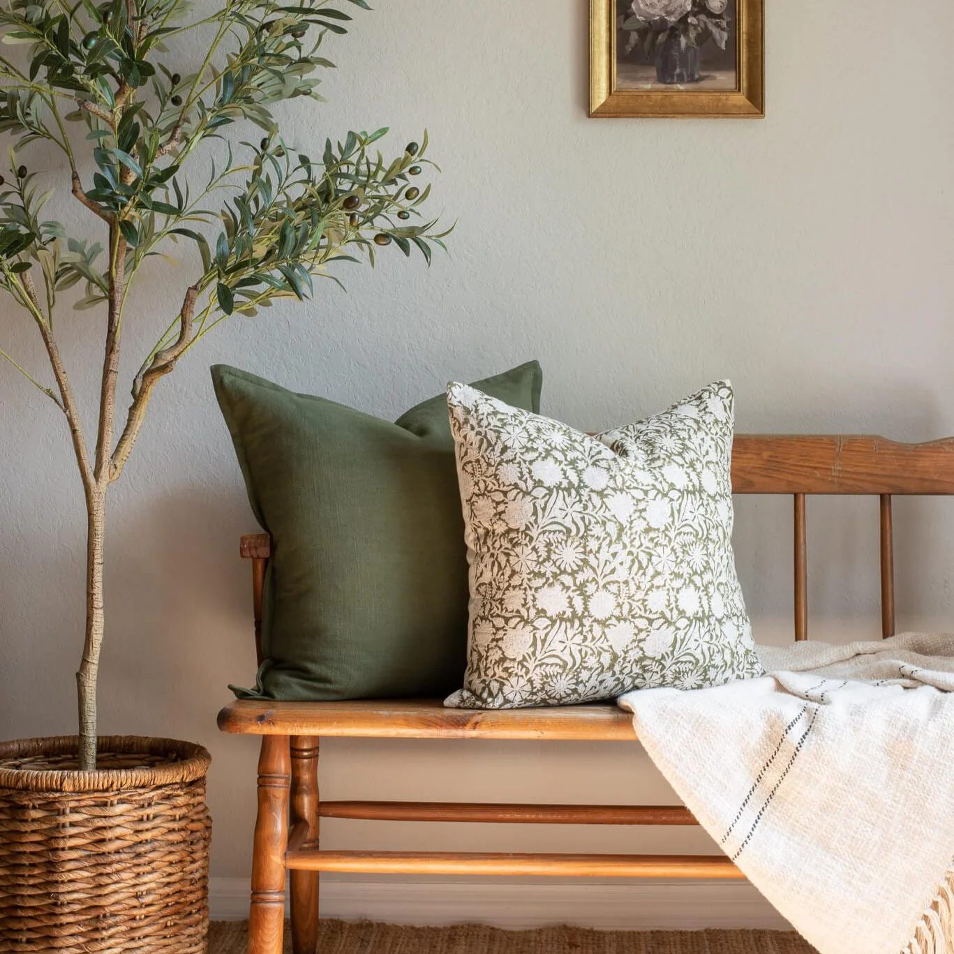 Jardim Floral Block Printed Pillow Cover | Olive - Image 3
