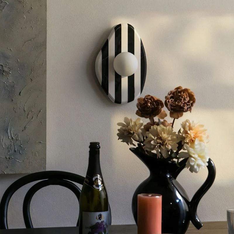 Jovara Wall Lamp - Image 4