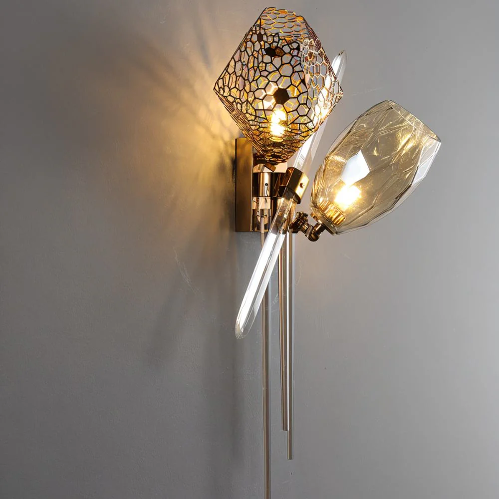 Kallisto Wall Lamp - Image 9
