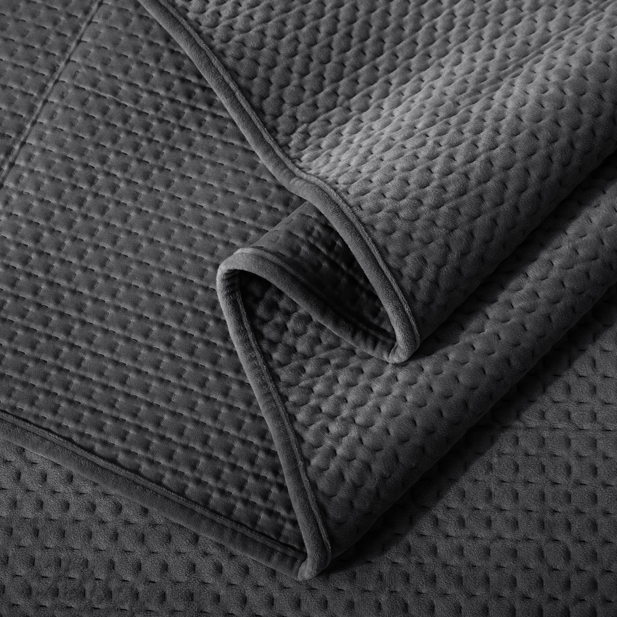 Kasentex Ultra Soft Plush Poly-Velvet Quilt Set, Queen, King, Room Decor, Graduation Gifts, Fathers Day Gift - Image 7