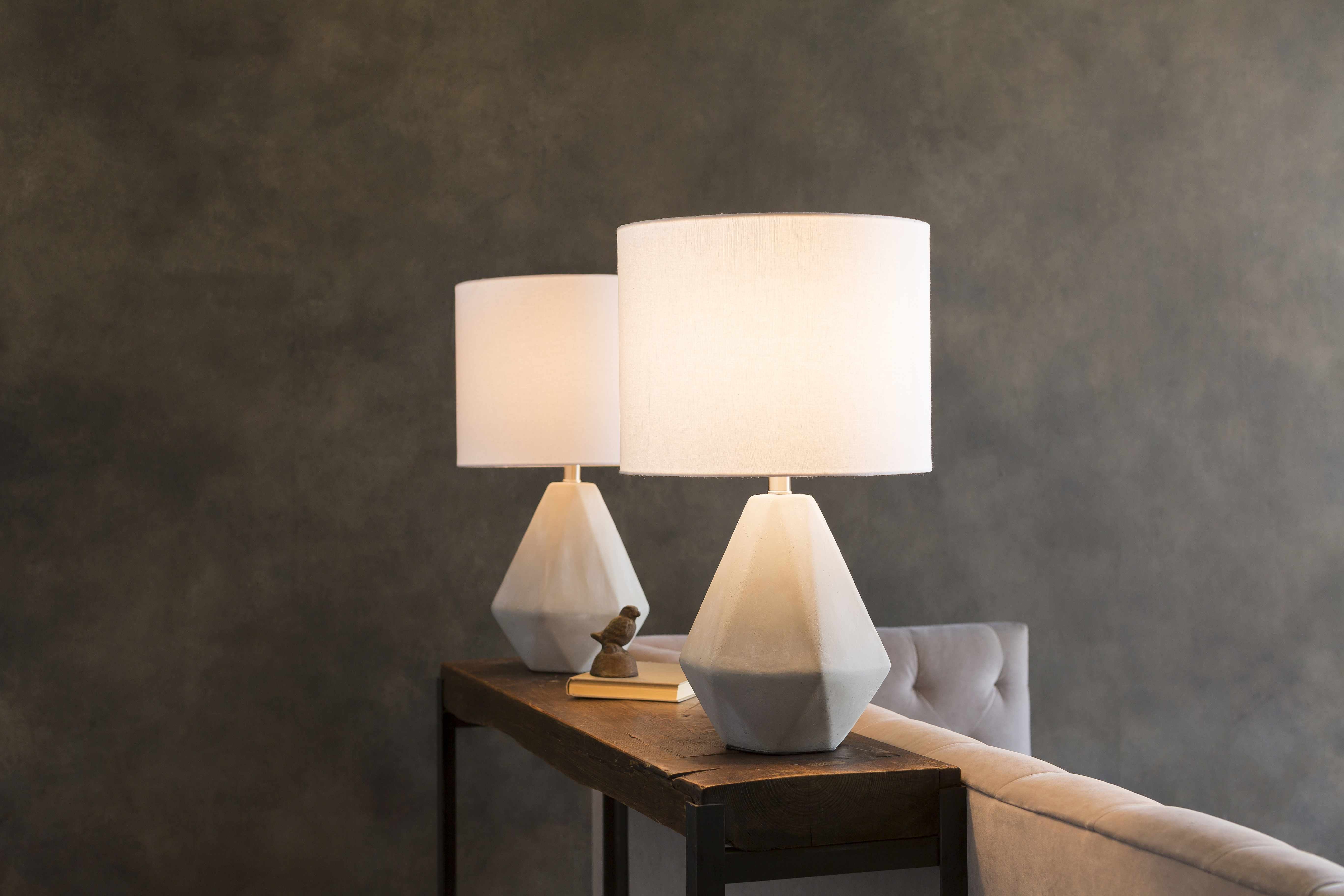 Keles Ribbed Ceramic Gray Table Lamp - Image 8