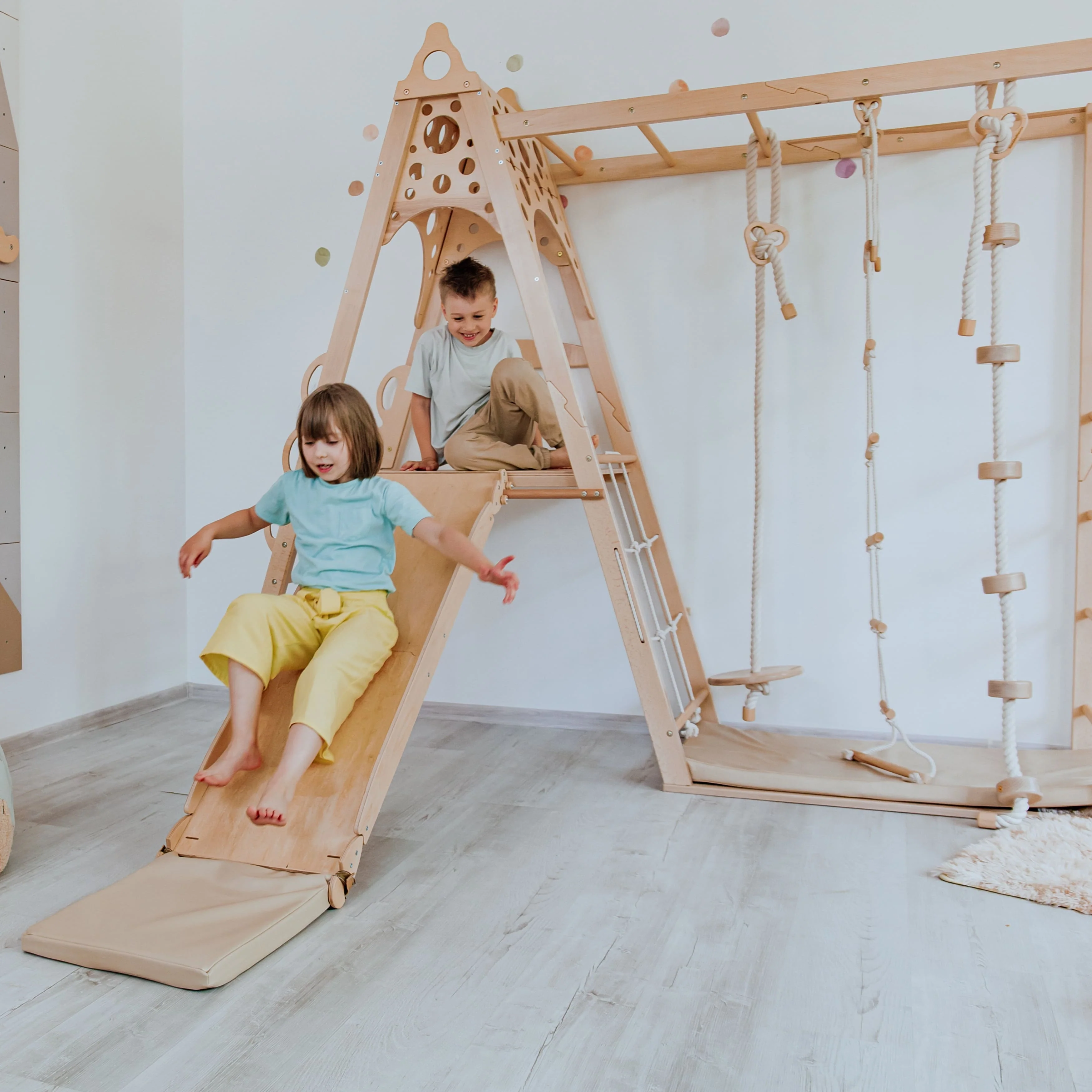 Kid Climbing Structure - Image 4