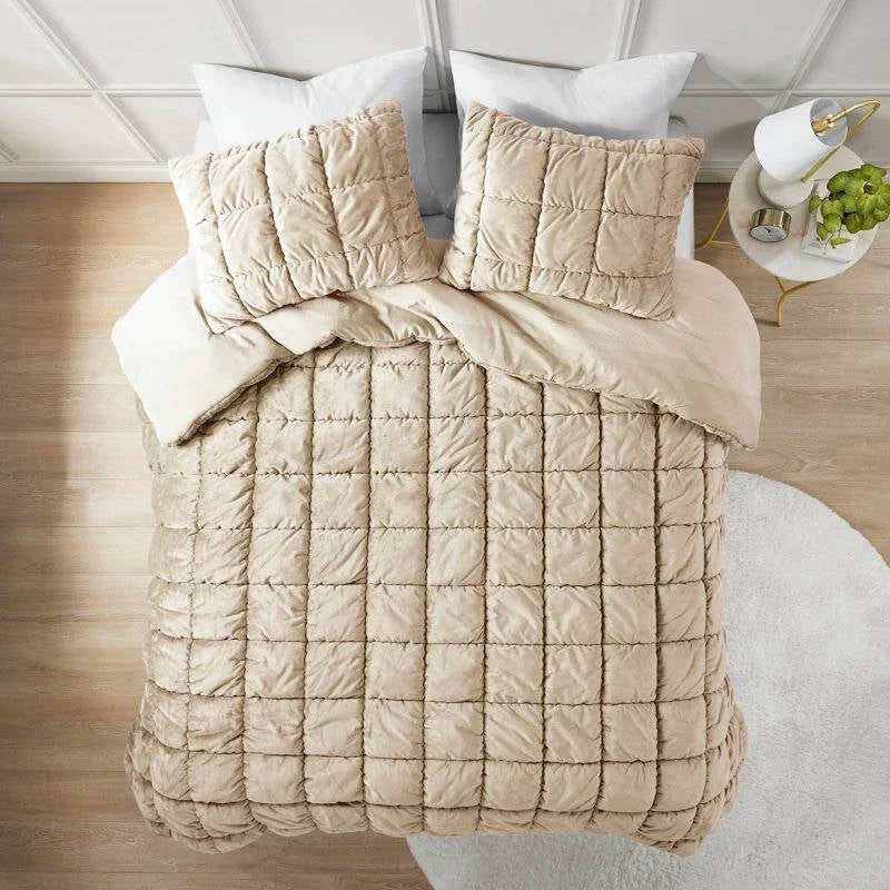 King Beige Velvety Soft Down Alternative Comforter Set - Image 4