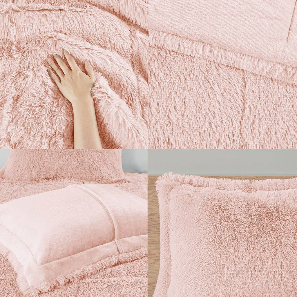 King/CAL King Pink Blush Soft Sherpa Faux Fur 3-Piece Comforter Set with Shams - Image 2