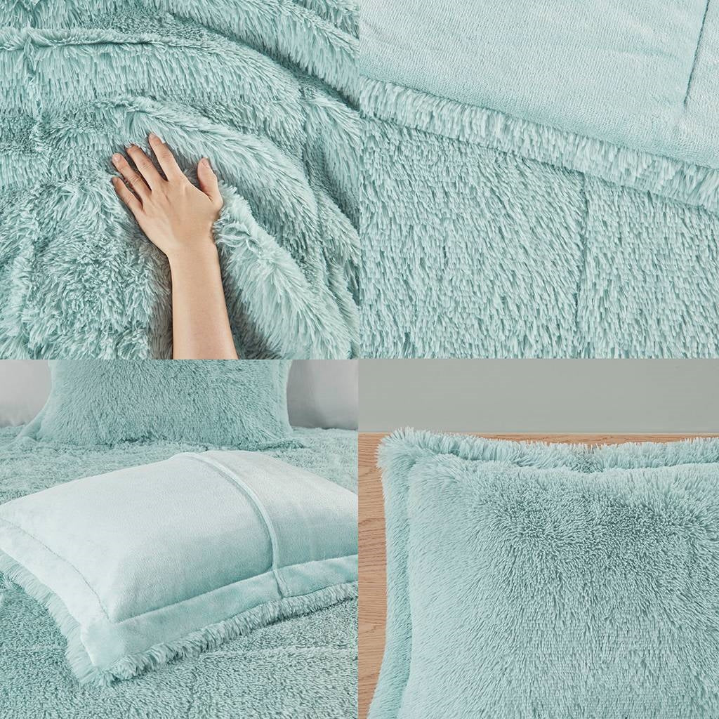 King/CAL King Soft Sherpa Faux Fur 3-Piece Comforter Set in Light Teal Blue - Image 2