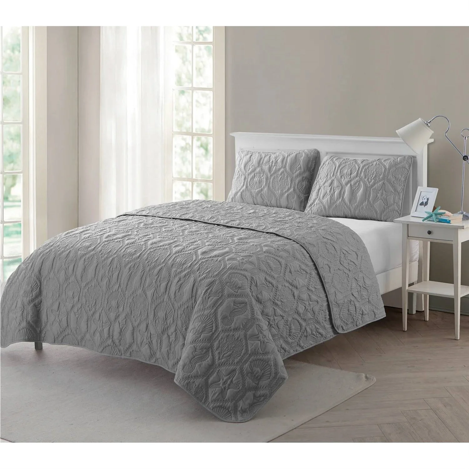King Coastal Beach Embossed Starfish Seashell Seahorse Grey 3-Piece Quilt Set - Image 2