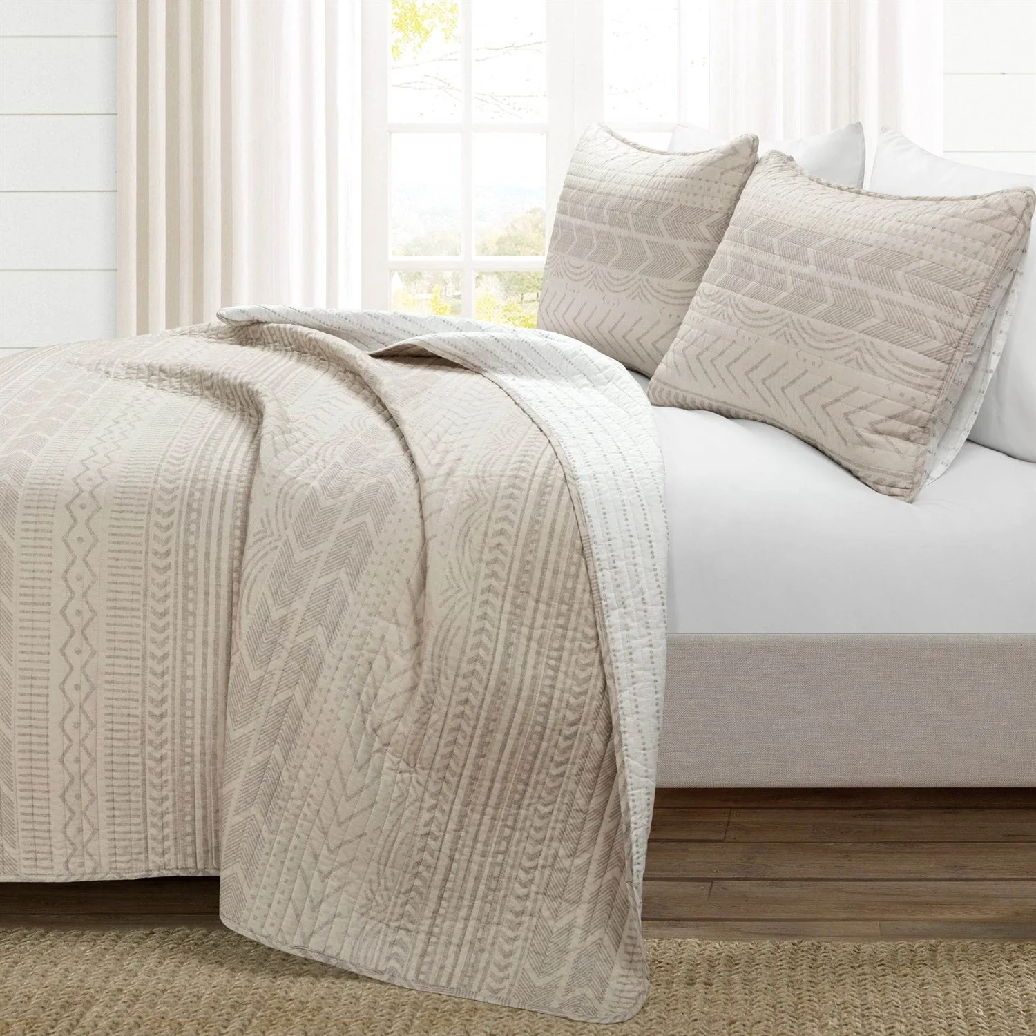 King Scandinavian Chevron Beige Tan White Reversible Cotton Quilt Set - Image 2