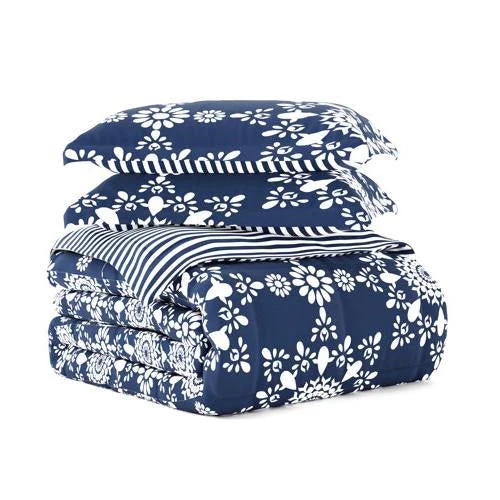 King size 3-Piece Navy Blue White Reversible Floral Striped Comforter Set - Image 3