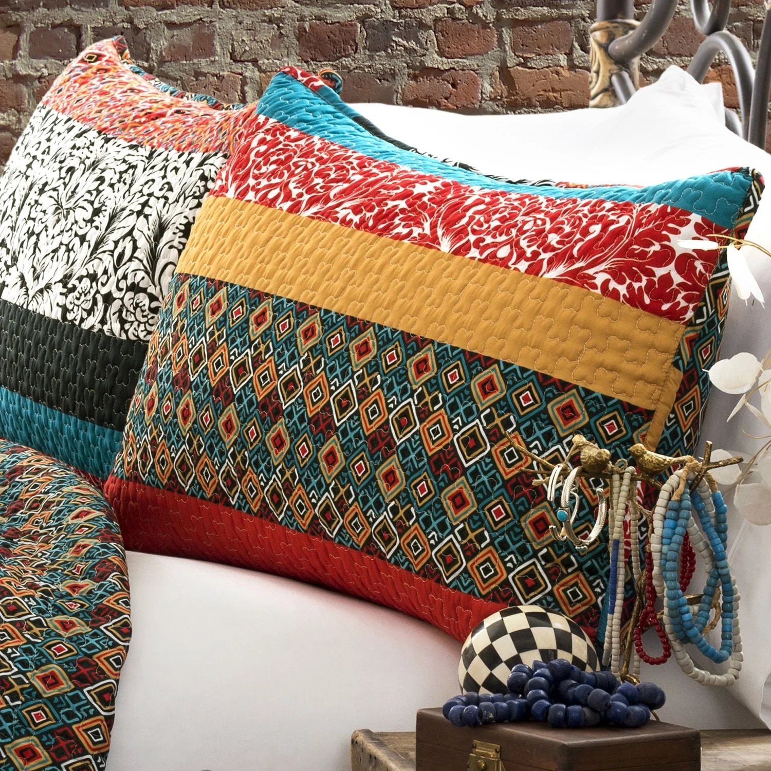King size 3-Piece Quilt Set in Modern Colorful Stripe Geometric Floral Pattern - Image 2
