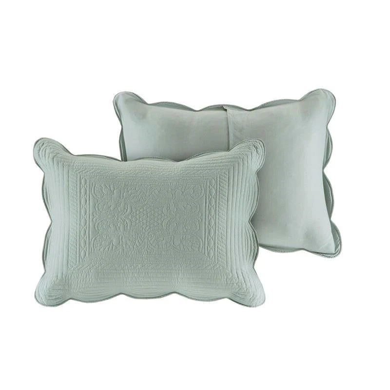 King Size 3 Piece Reversible Scalloped Edges Microfiber Quilt Set in Seafoam - Image 3