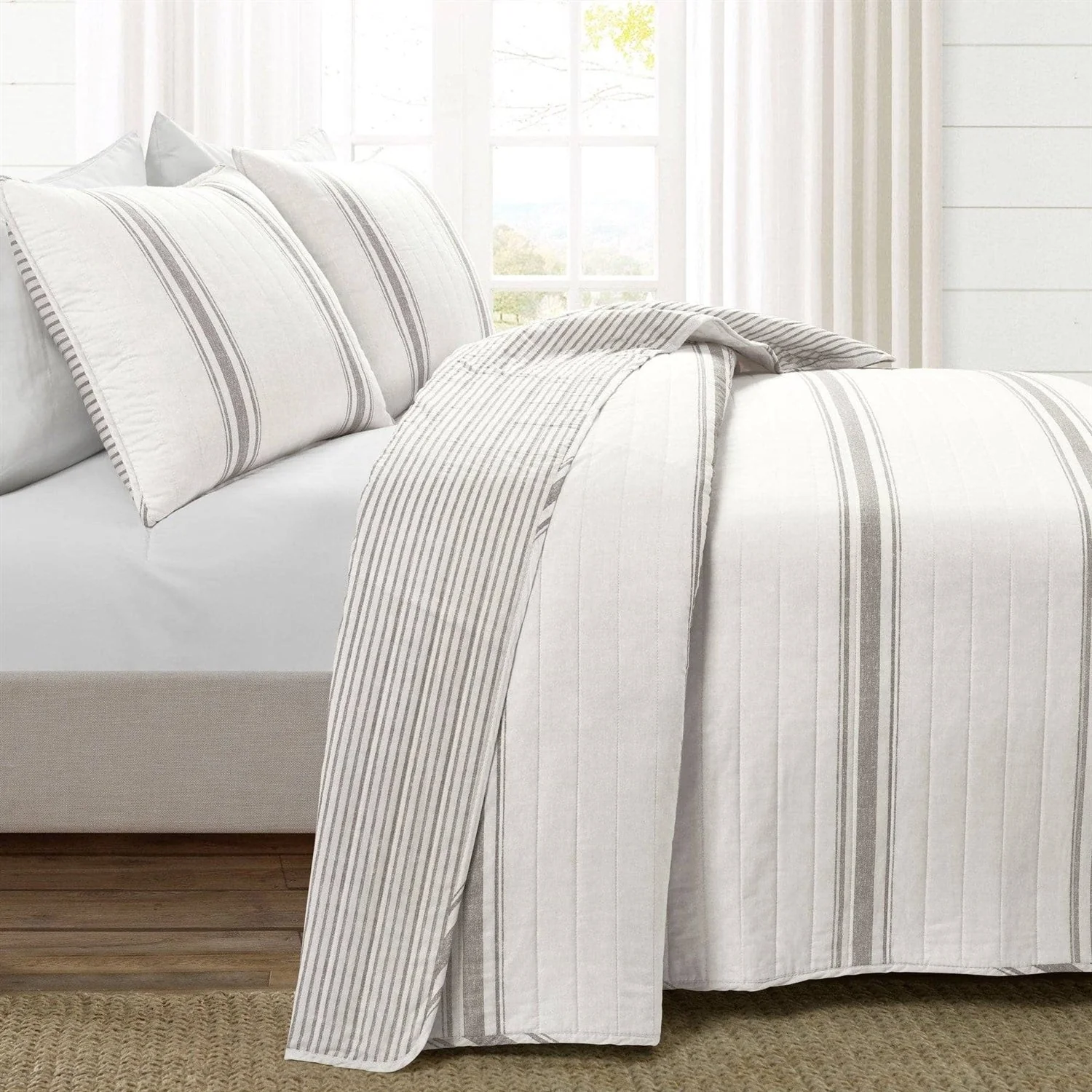 King Size Grey White 3 Piece Stripe Reversible Cotton Quilt Set - Image 2