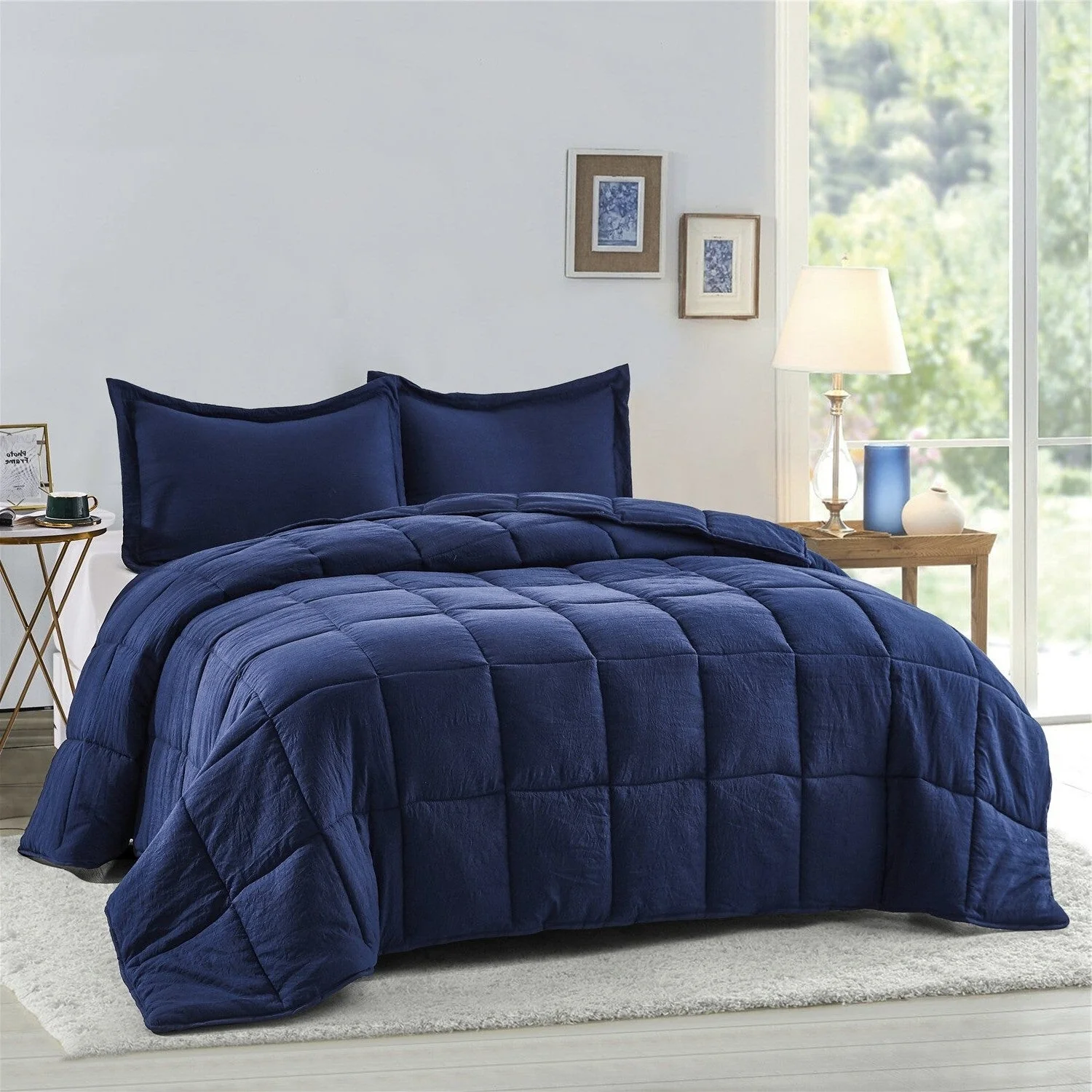 King Size Navy 3 Piece Microfiber Reversible Comforter Set - Image 2