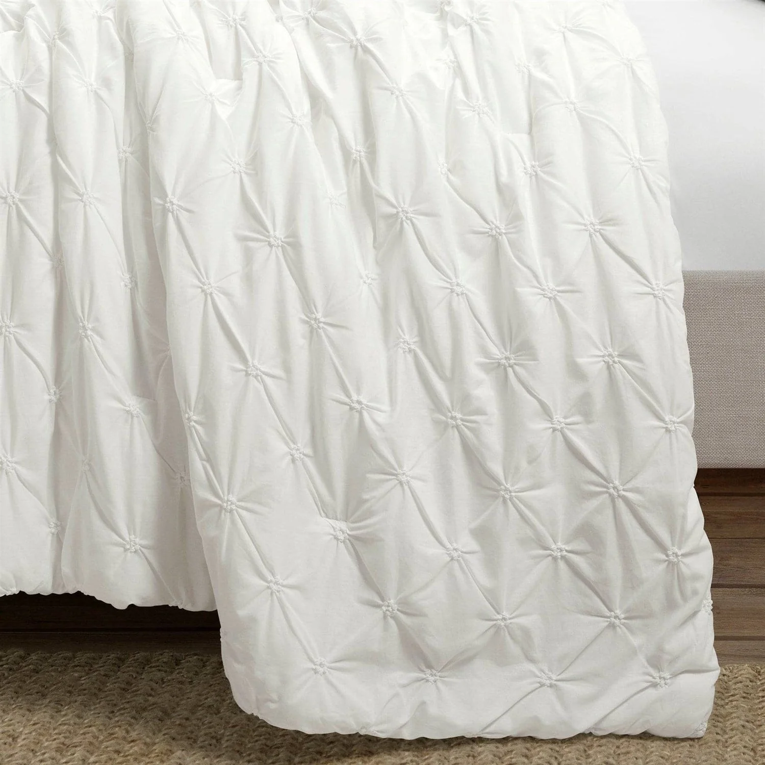 King Size Soft Pleated Cotton 3 Piece Comforter Set White - Image 4