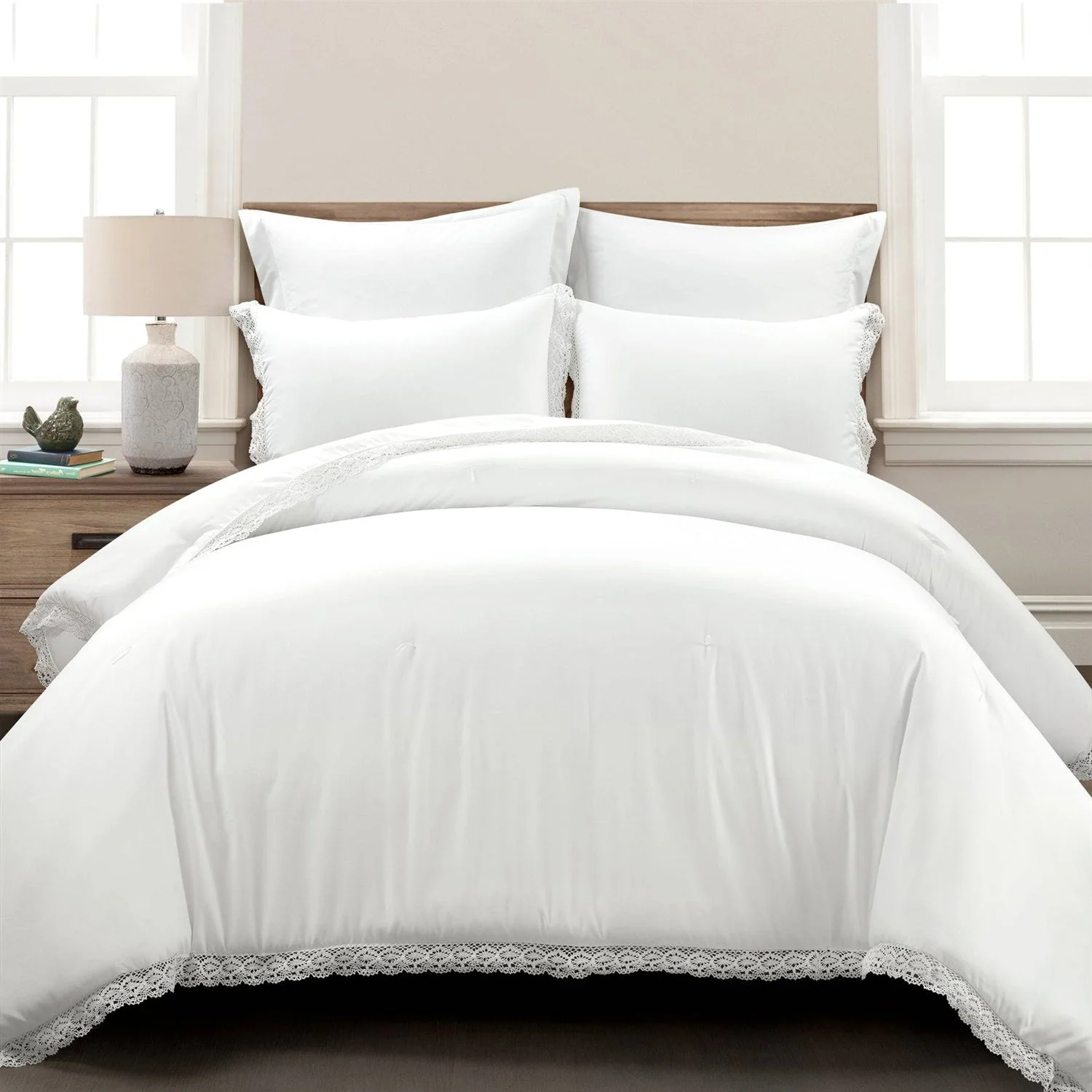 King size White 5-Piece Lightweight Polyester Comforter Set with Lace Trim - Image 2