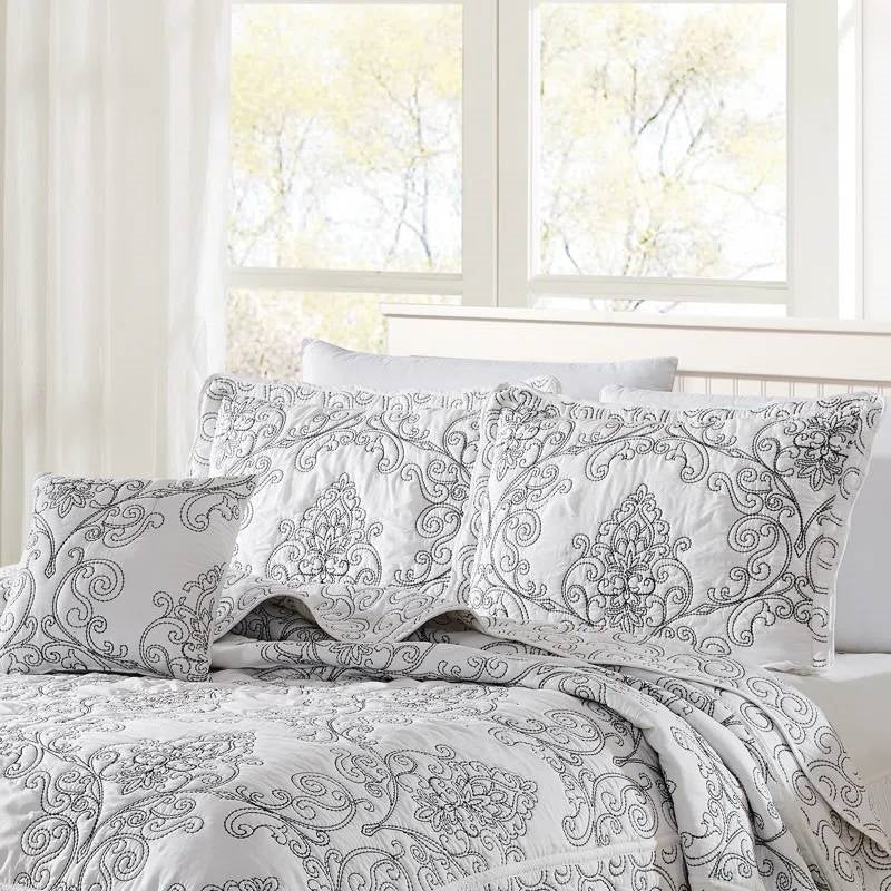 King size White Damask Embroidered 4 Piece Oversized Bedspread Set - Image 2