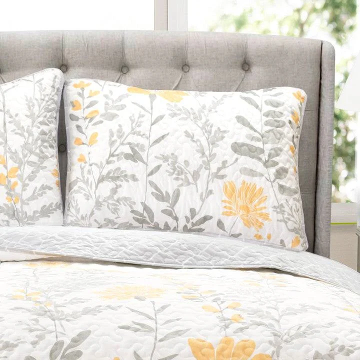 King size Yellow Grey Floral Light Thin Cotton Polyester Blend Quilt Set - Image 2