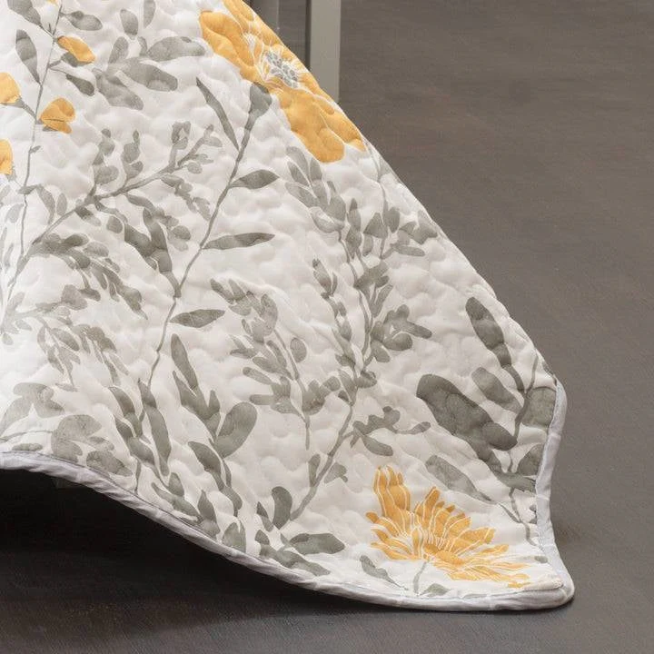 King size Yellow Grey Floral Light Thin Cotton Polyester Blend Quilt Set - Image 4