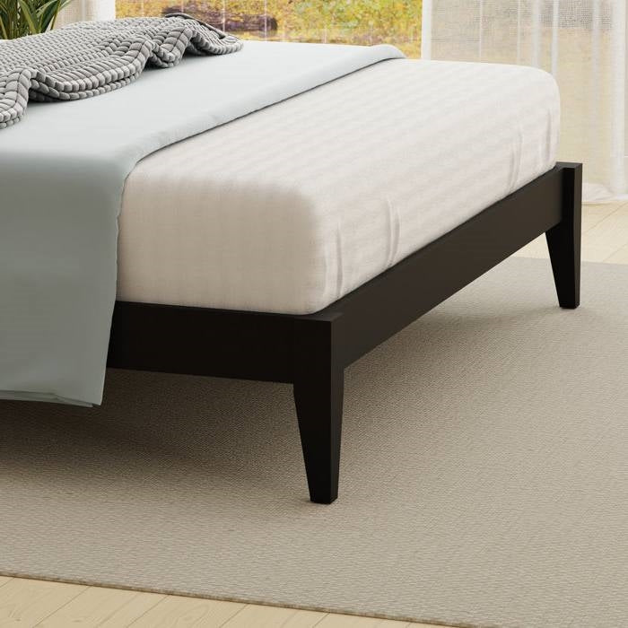 King Traditional Solid Oak Wooden Platform Bed Frame with Headboard in Black - Image 5