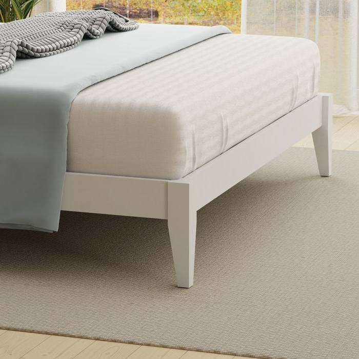 King Traditional Solid Oak Wooden Platform Bed Frame with Headboard in White - Image 2