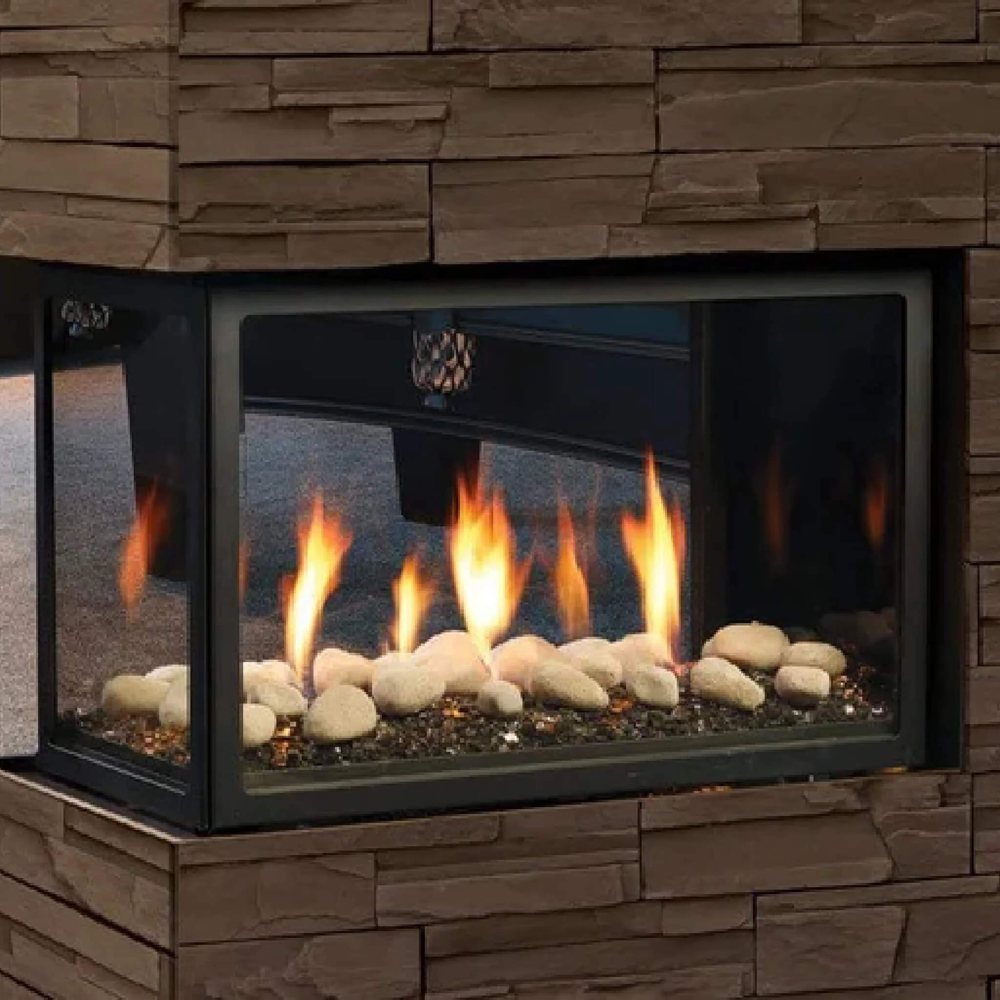 Kingsman Atrium 42" Clean View Peninsula Direct Vent Fireplace (SAK30489) - Image 5