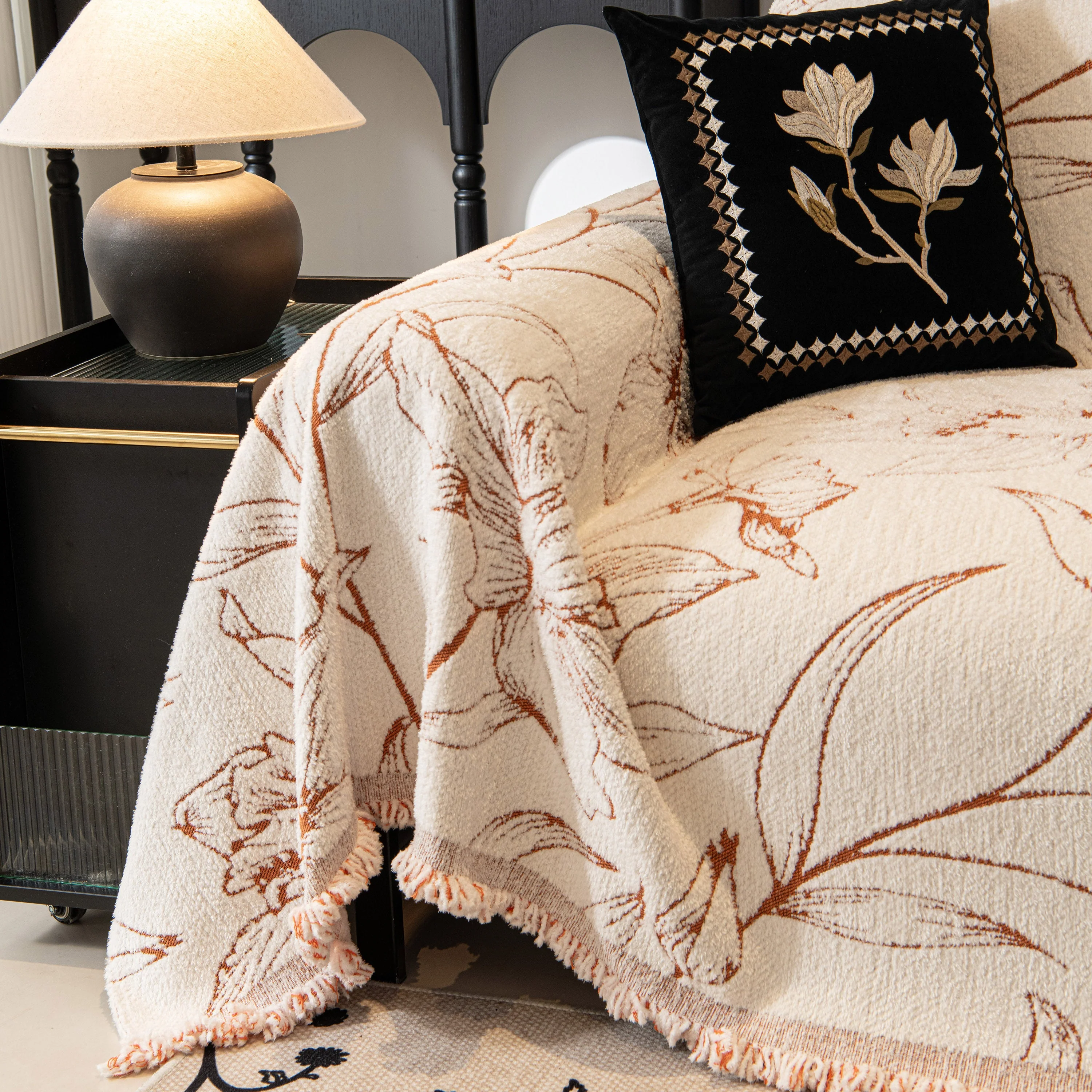 Large Floral Sofa Cover Throw Blanket, Plush Jacquard Non-Shedding Couch Cover for Pets - Image 110