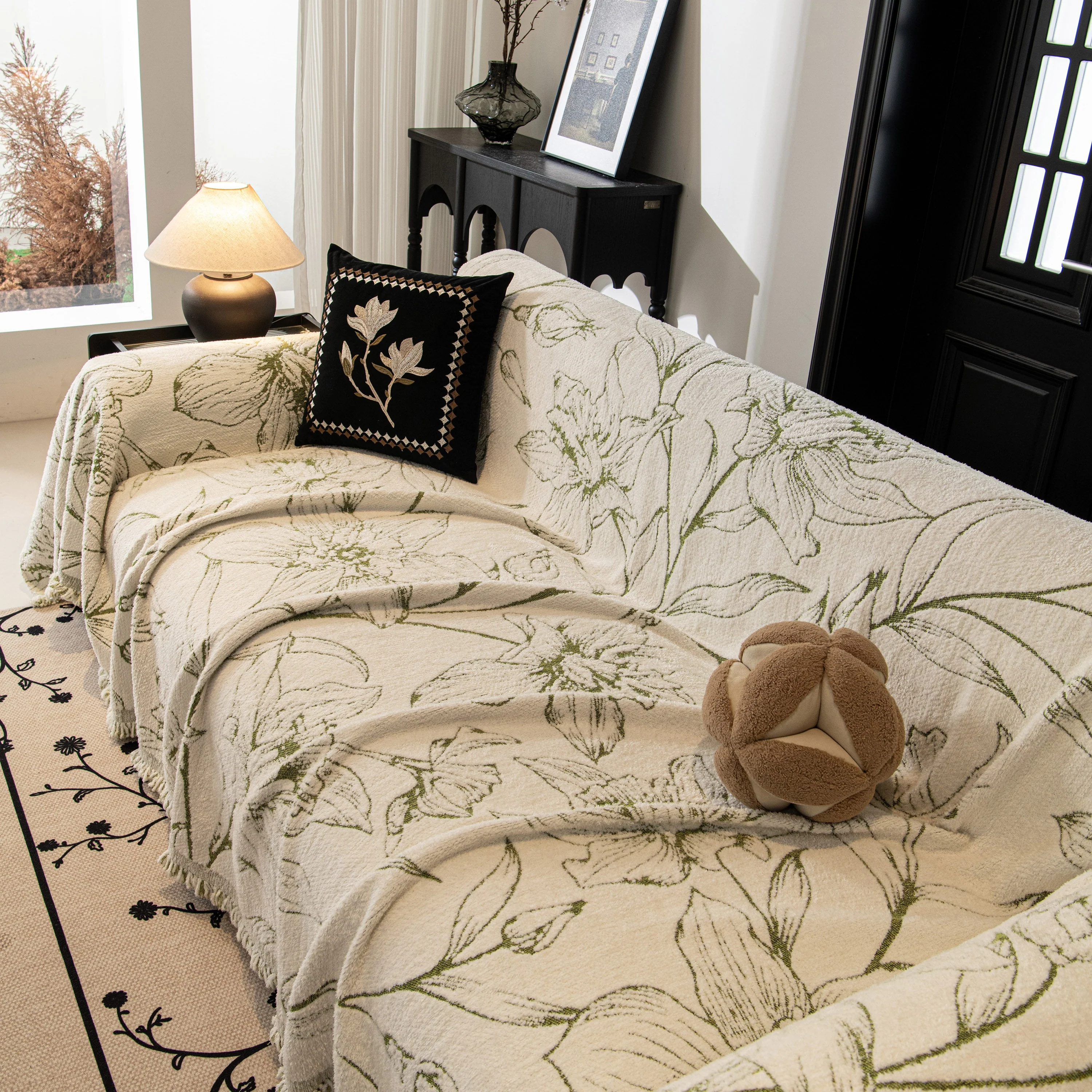 Large Floral Sofa Cover Throw Blanket, Plush Jacquard Non-Shedding Couch Cover for Pets - Image 18