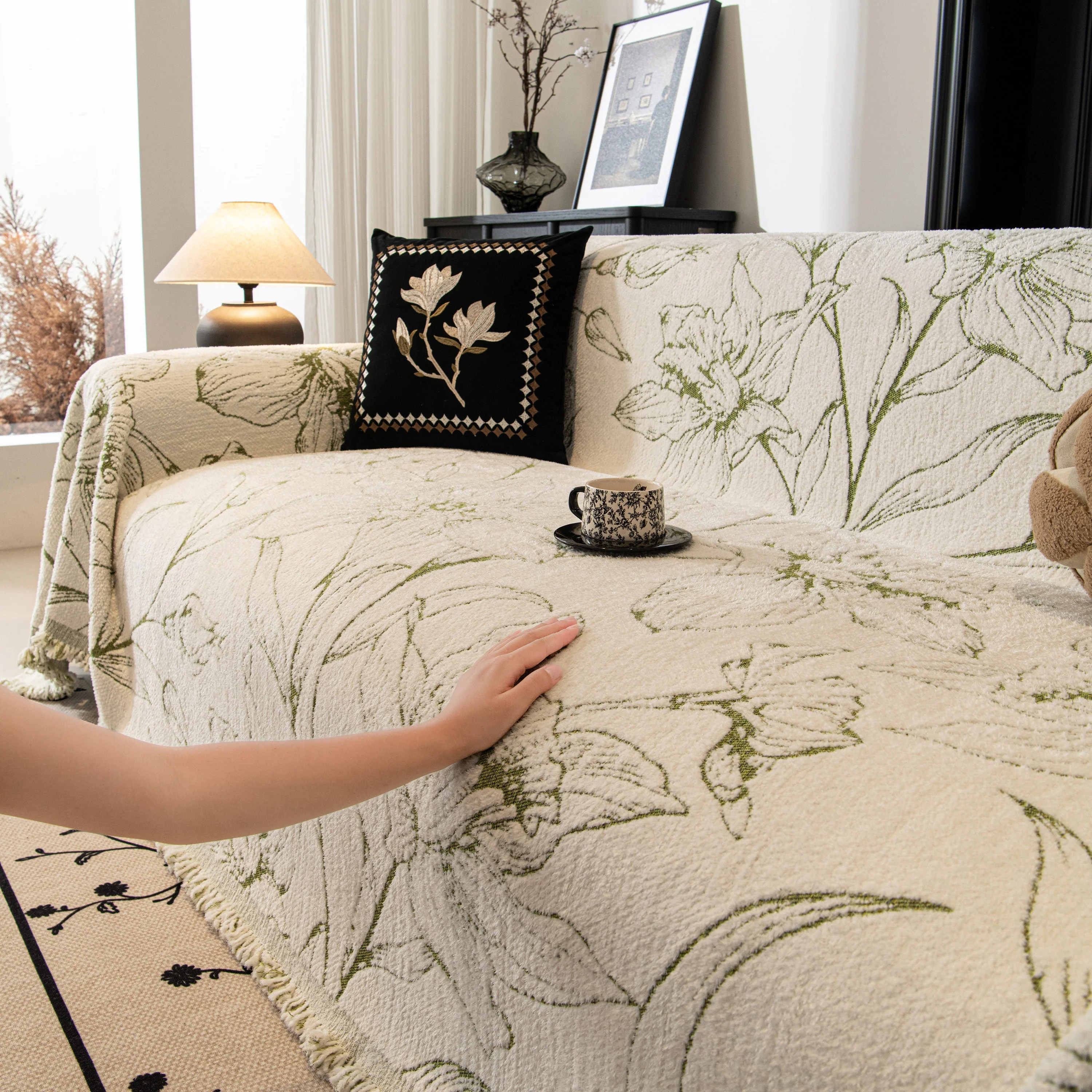 Large Floral Sofa Cover Throw Blanket, Plush Jacquard Non-Shedding Couch Cover for Pets - Image 23