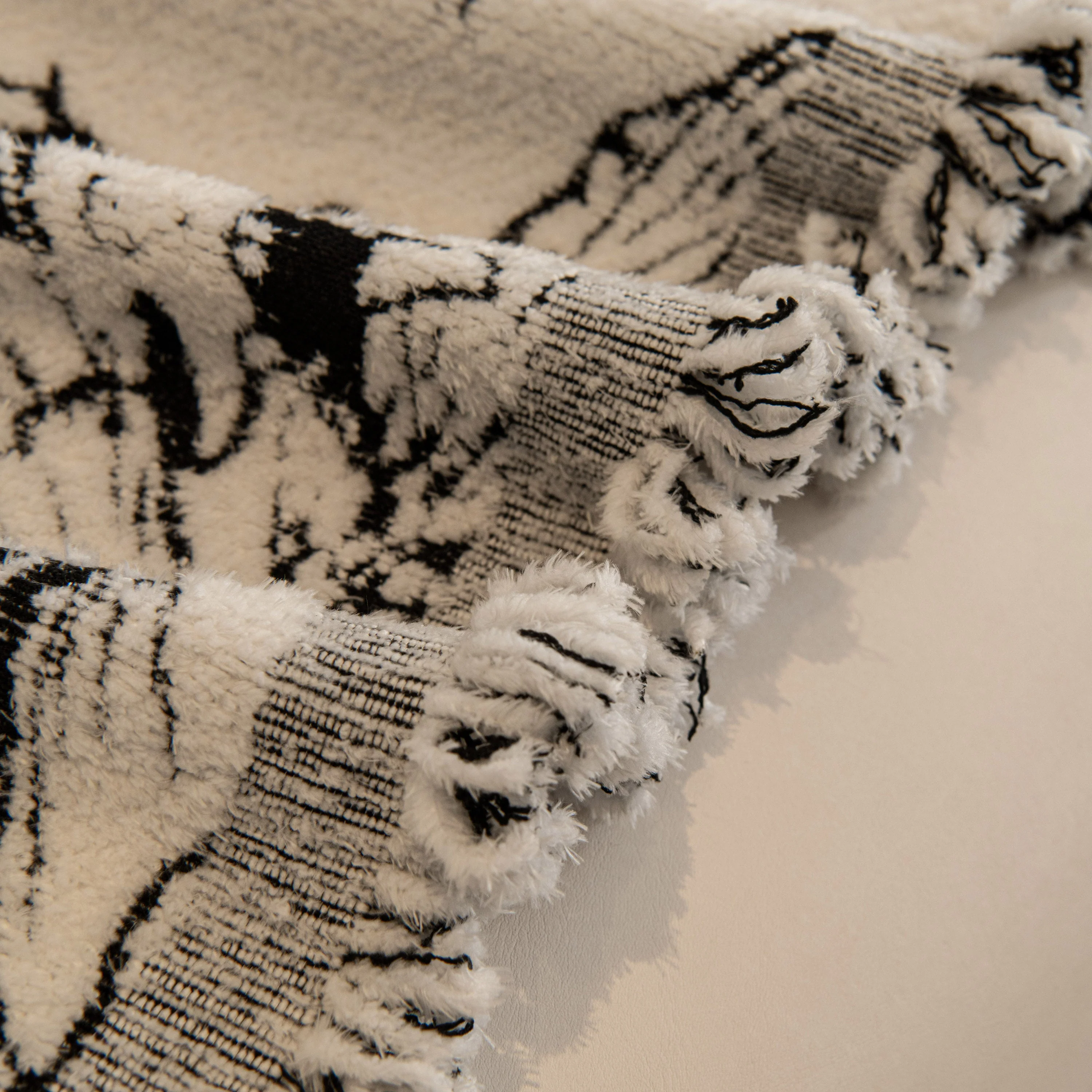 Large Floral Sofa Cover Throw Blanket, Plush Jacquard Non-Shedding Couch Cover for Pets - Image 46