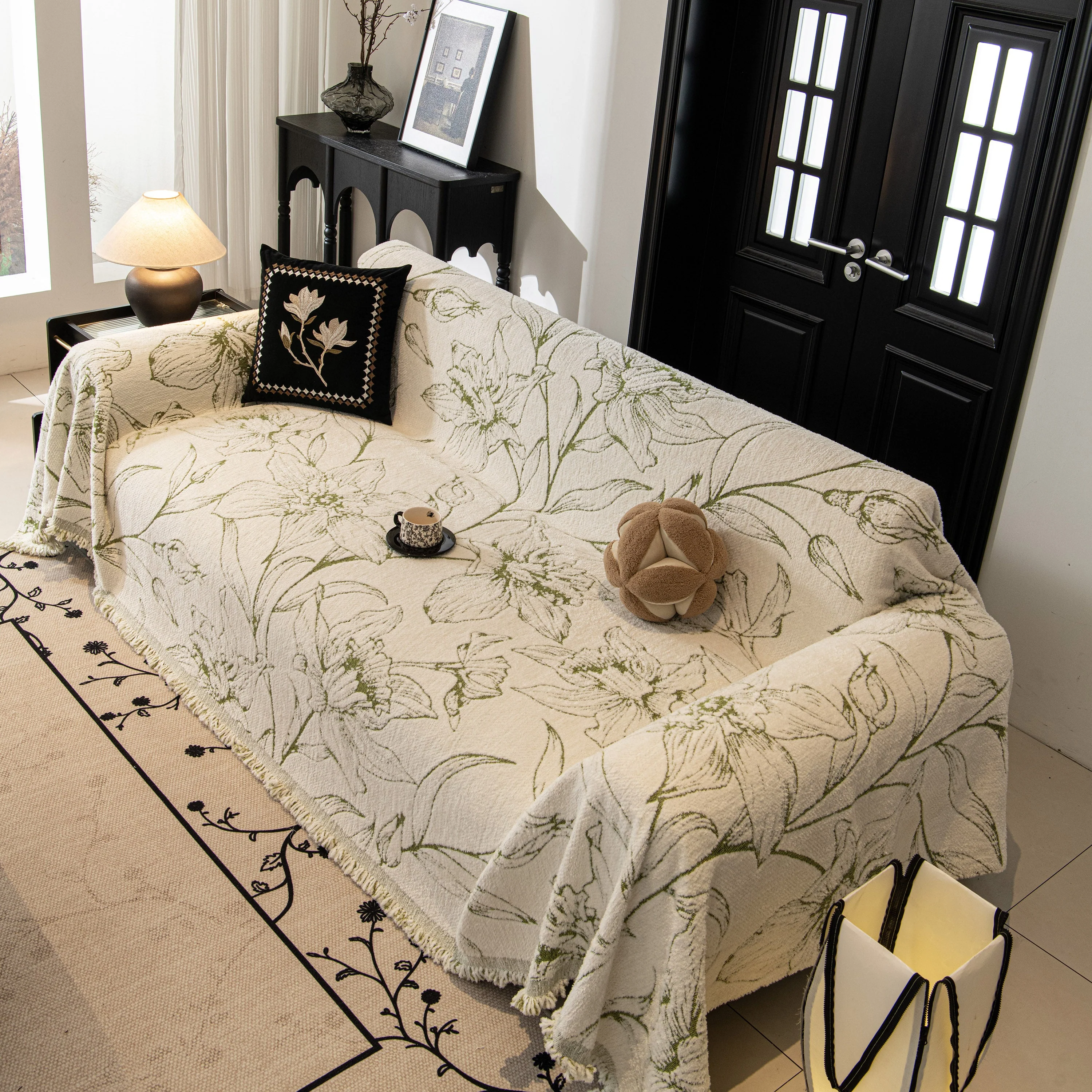 Large Floral Sofa Cover Throw Blanket, Plush Jacquard Non-Shedding Couch Cover for Pets - Image 6