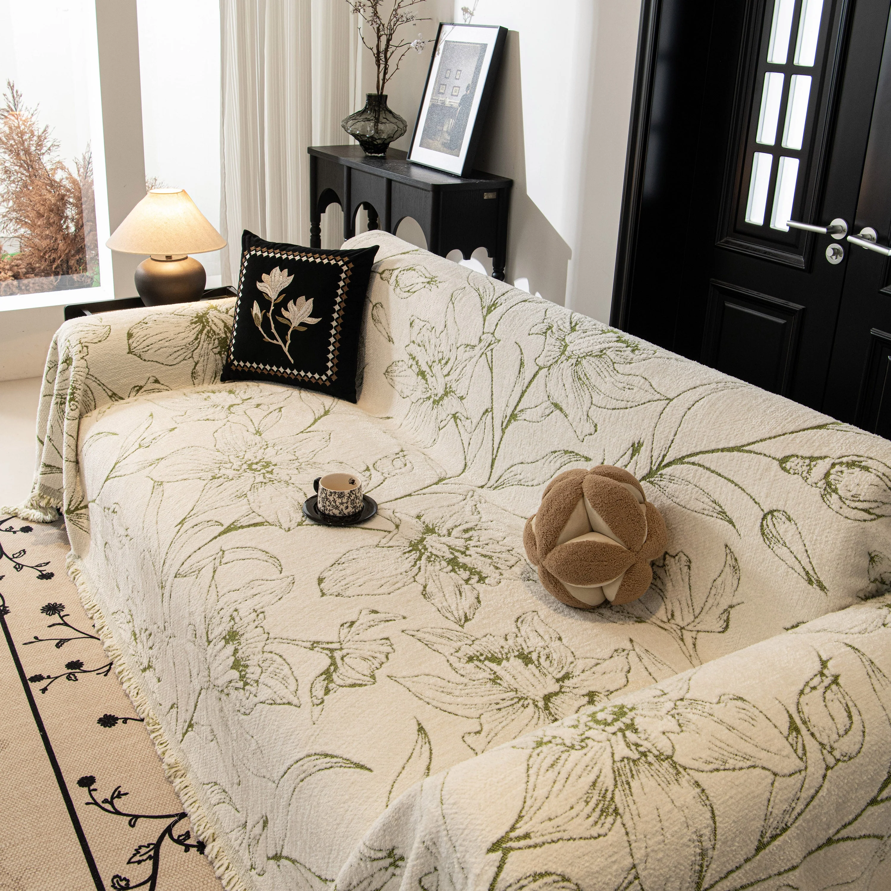 Large Floral Sofa Cover Throw Blanket, Plush Jacquard Non-Shedding Couch Cover for Pets - Image 7