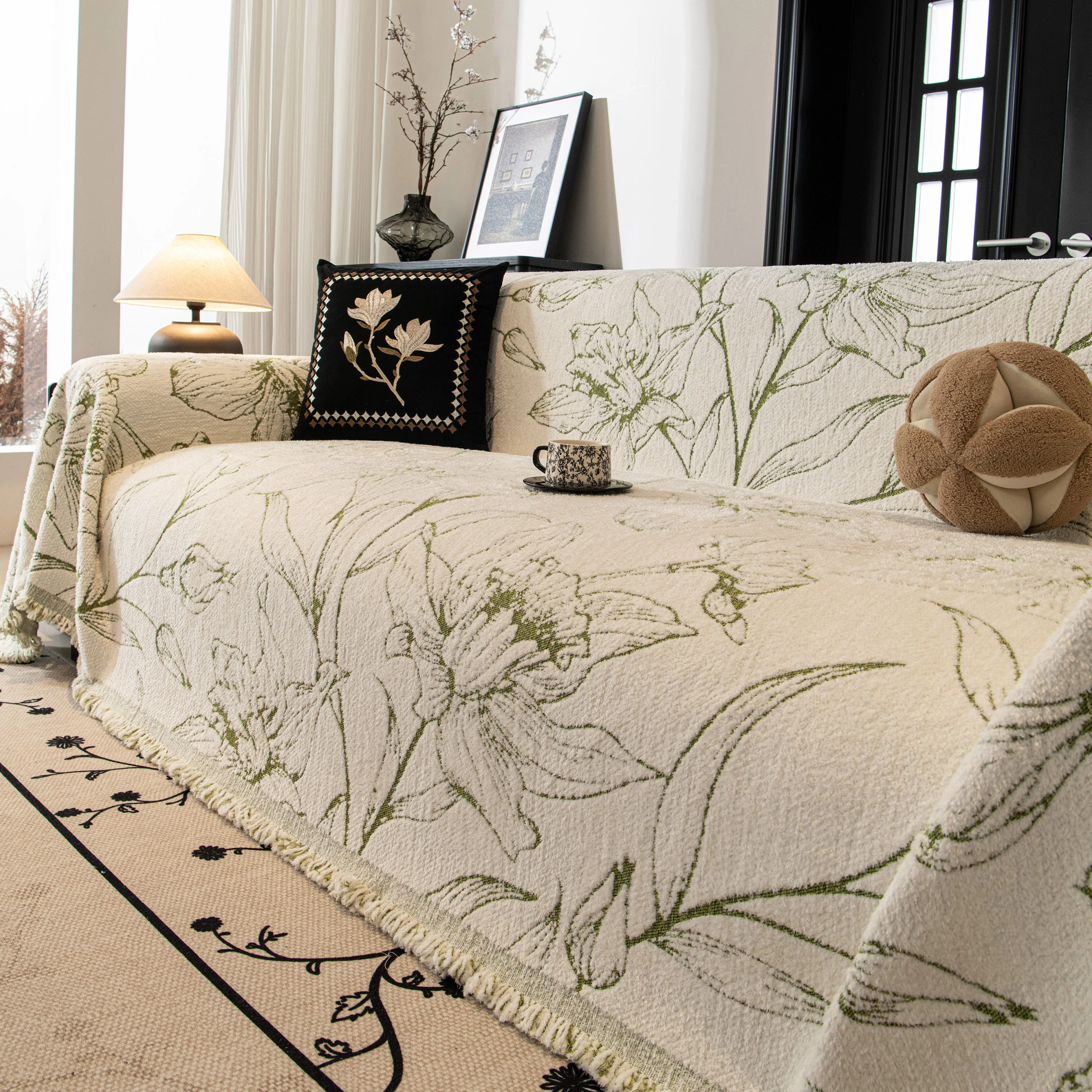 Large Floral Sofa Cover Throw Blanket, Plush Jacquard Non-Shedding Couch Cover for Pets - Image 8
