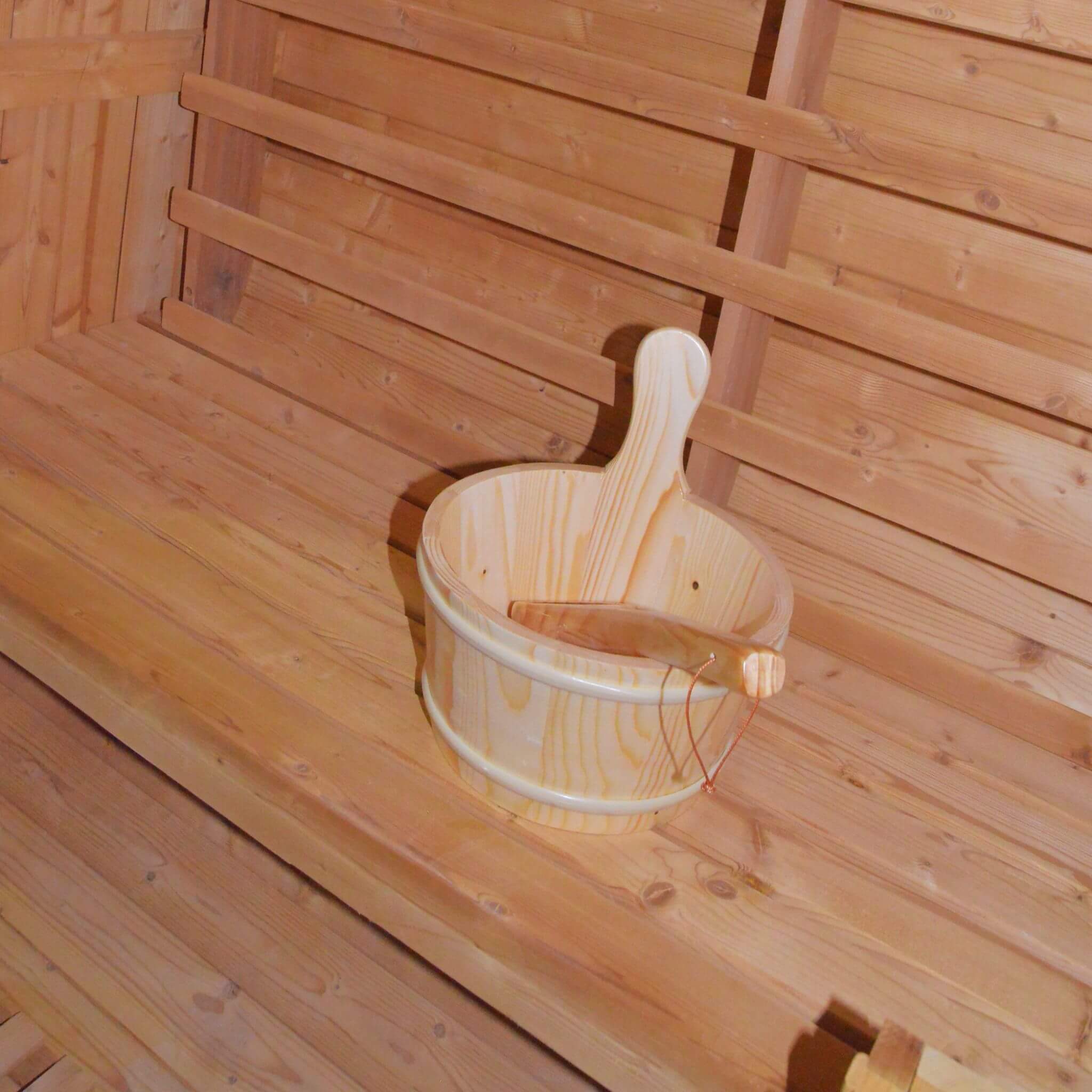 Thermora Ignite Large Premium American White Oak Outdoor Wooden Barrel Sauna With 4.5KW Sauna Heater (SAK45968) - Image 12