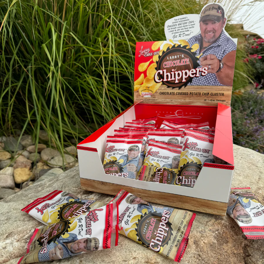 Larry the Cable Guy Chocolate Covered Potato Chip | Pack of 6 | 1.25 oz | Baker's Candies - Image 3