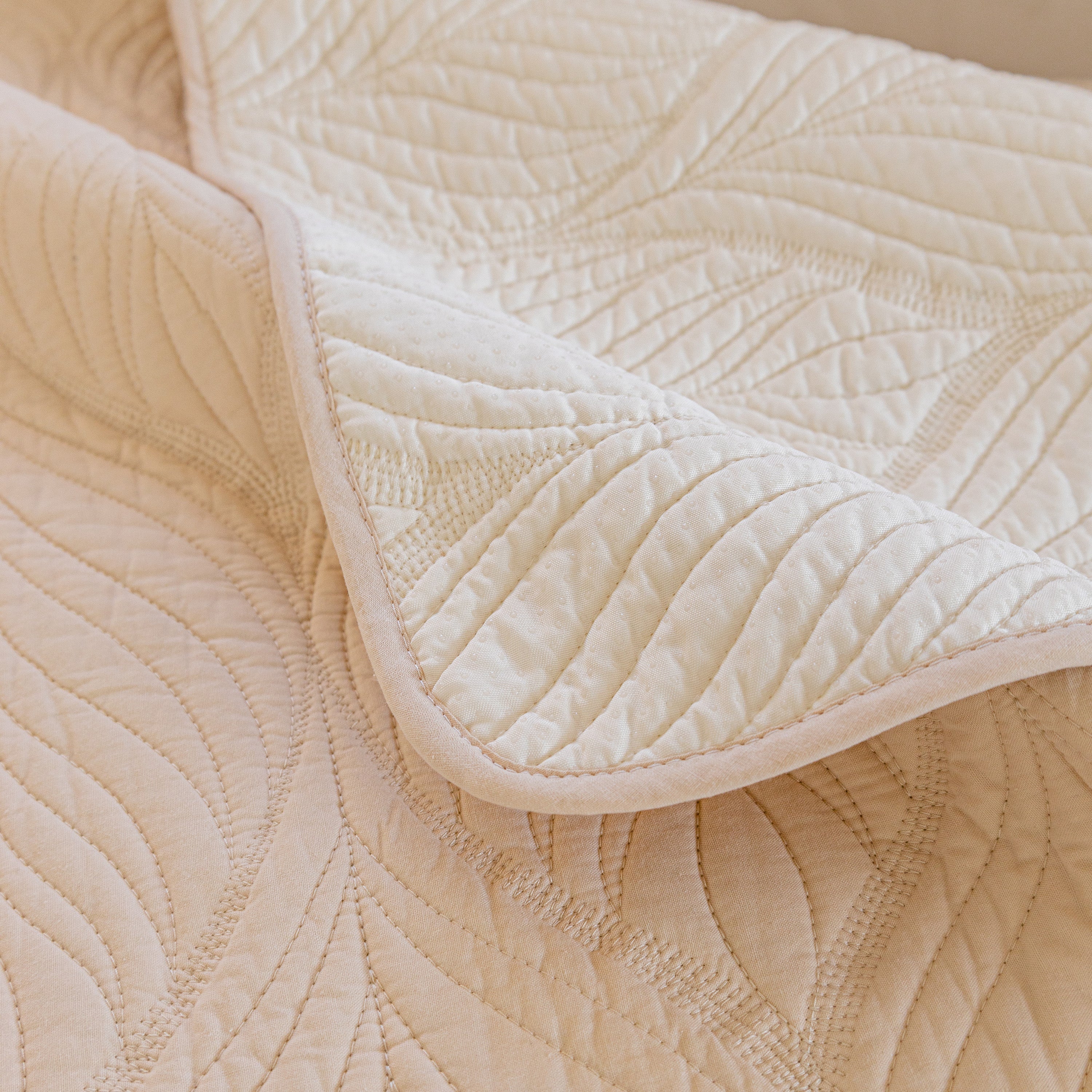Leaf Vein Textured Cotton Quilted Sofa Slipcover, Non-Slip Modular Couch Covers - Image 44