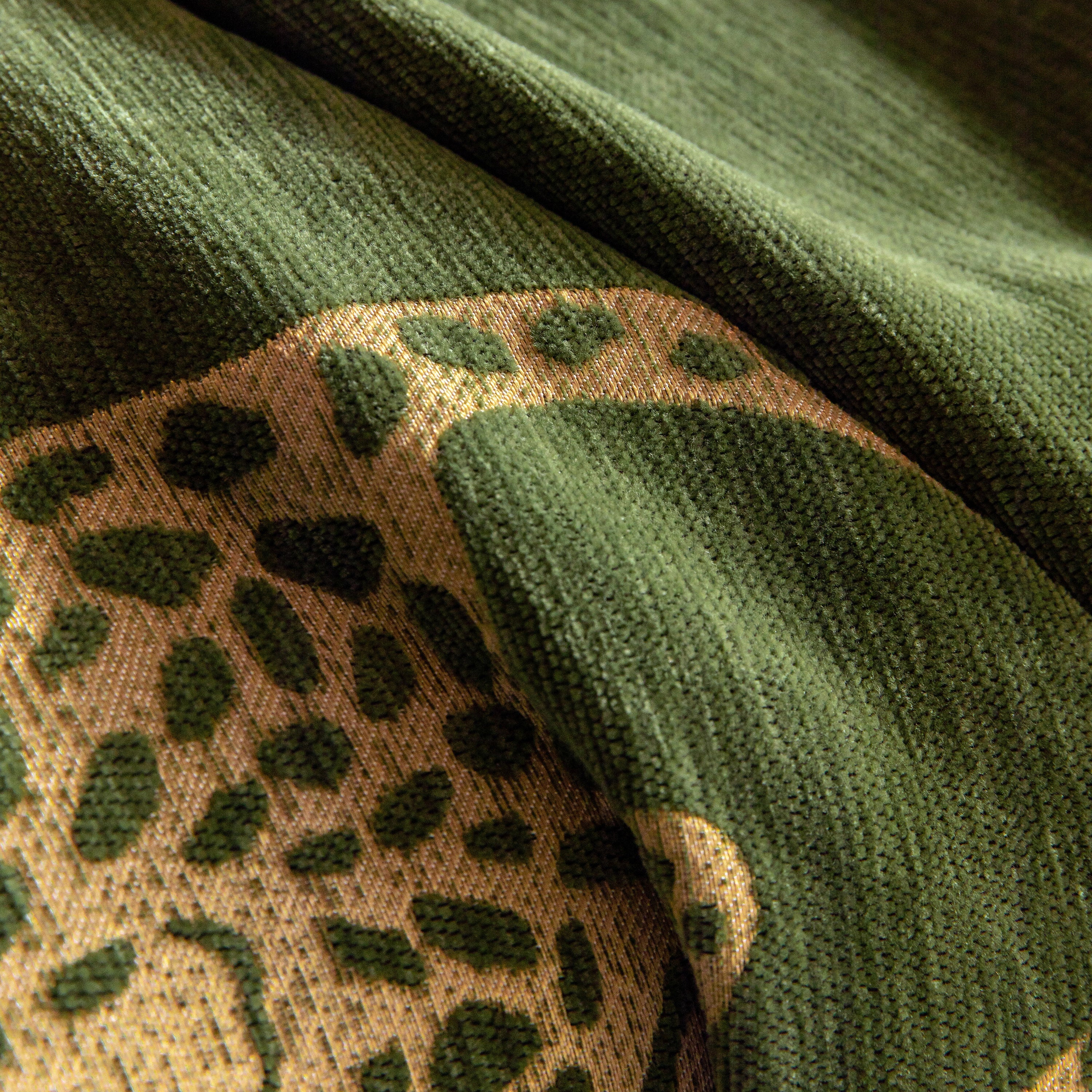Leopard Sofa Cover Blanket Stylish Furniture Protector Throw for Couches & Loveseats - Image 85
