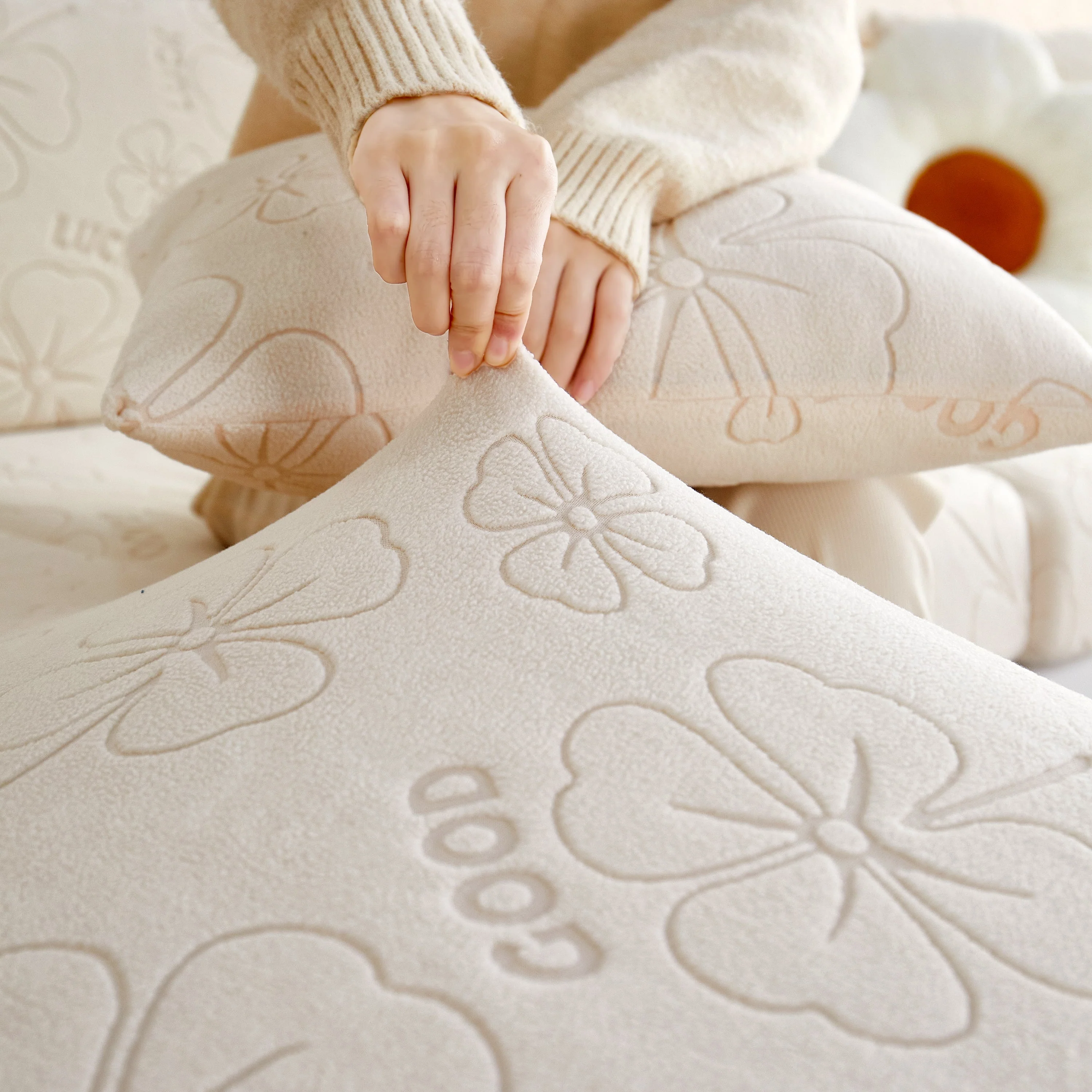 Lucky Clover Slipcover Non-Slip Stretch Jacquard Polar Fleece Sofa Cover for Pets, Cushions, Couches - Image 48