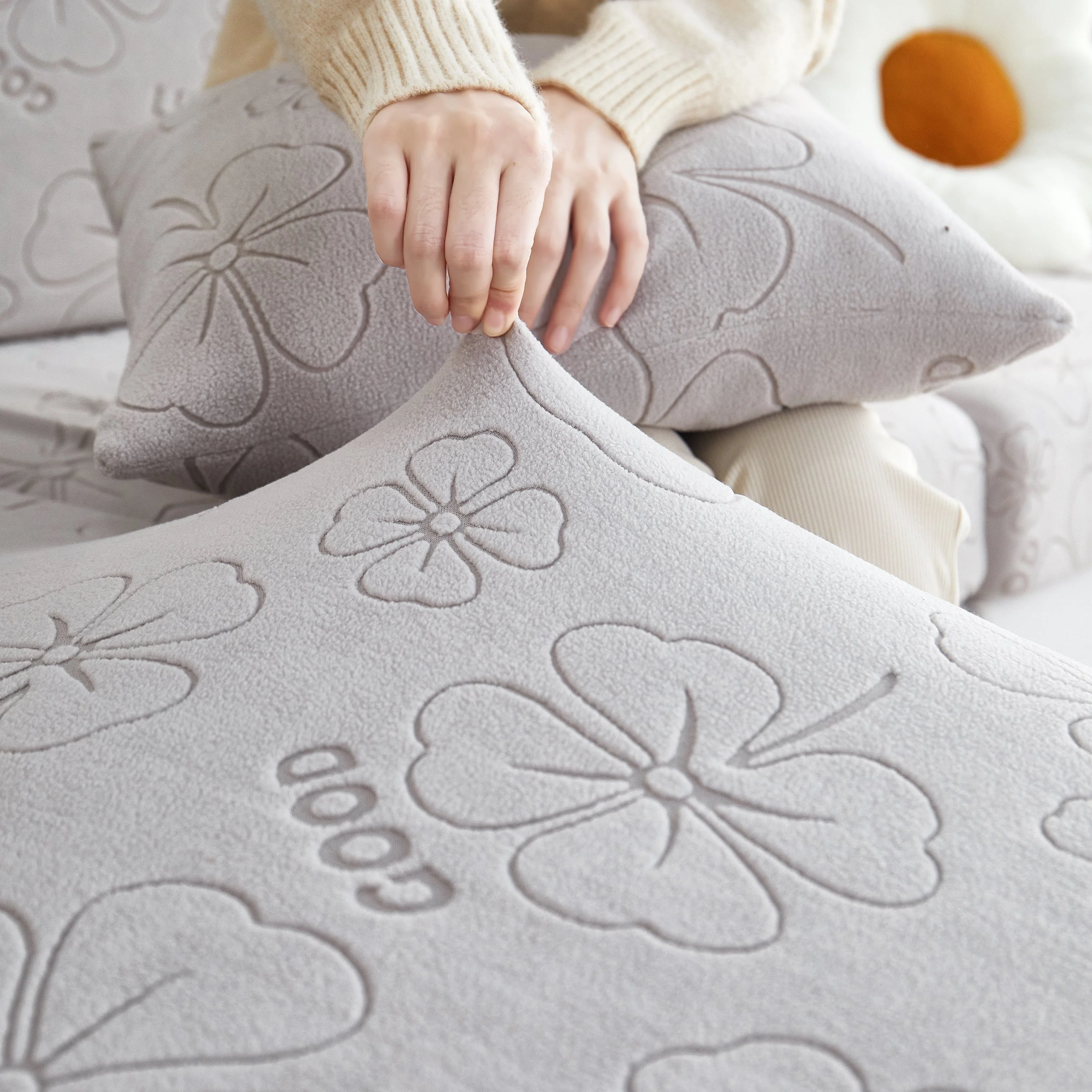 Lucky Clover Slipcover Non-Slip Stretch Jacquard Polar Fleece Sofa Cover for Pets, Cushions, Couches - Image 55