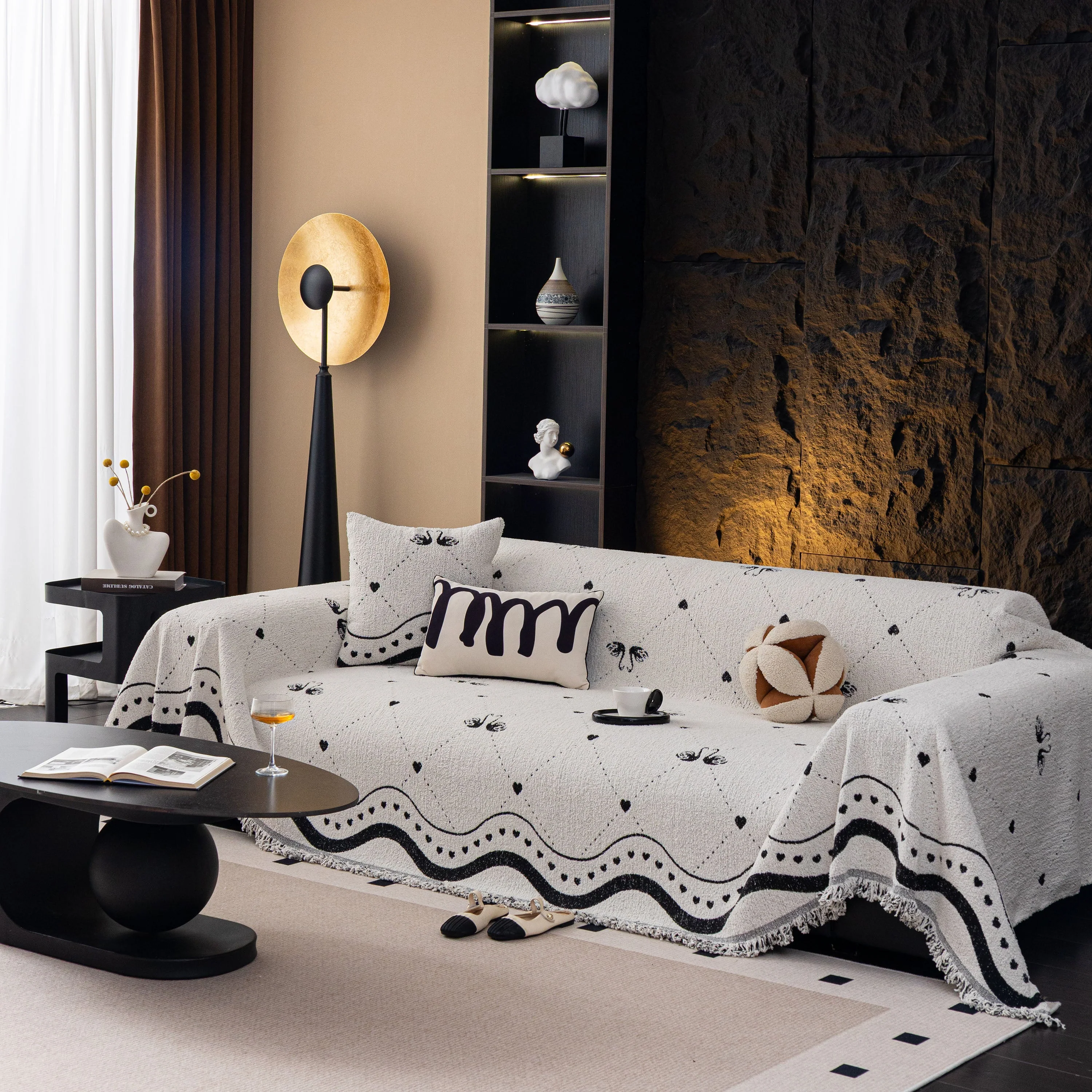 Luxurious Jacquard Couch Cover, Snag-Resistant Pet Friendly Couch Throw with Fringe - Image 2