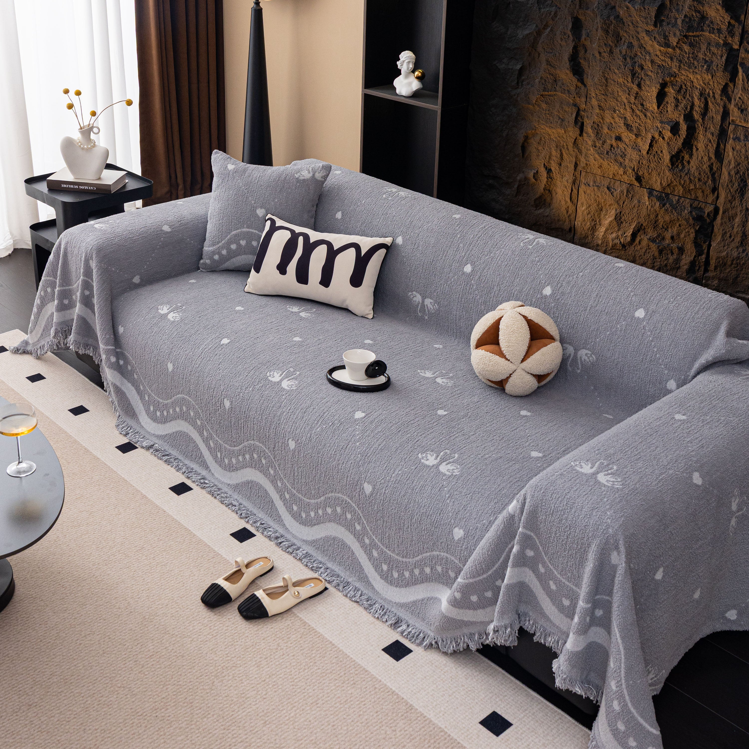 Luxurious Jacquard Couch Cover, Snag-Resistant Pet Friendly Couch Throw with Fringe - Image 22