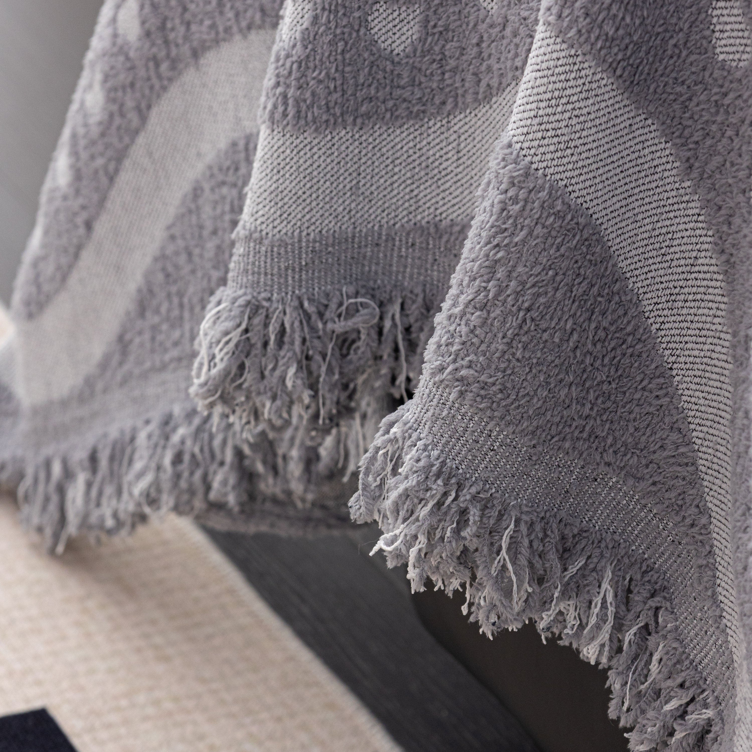 Luxurious Jacquard Couch Cover, Snag-Resistant Pet Friendly Couch Throw with Fringe - Image 24