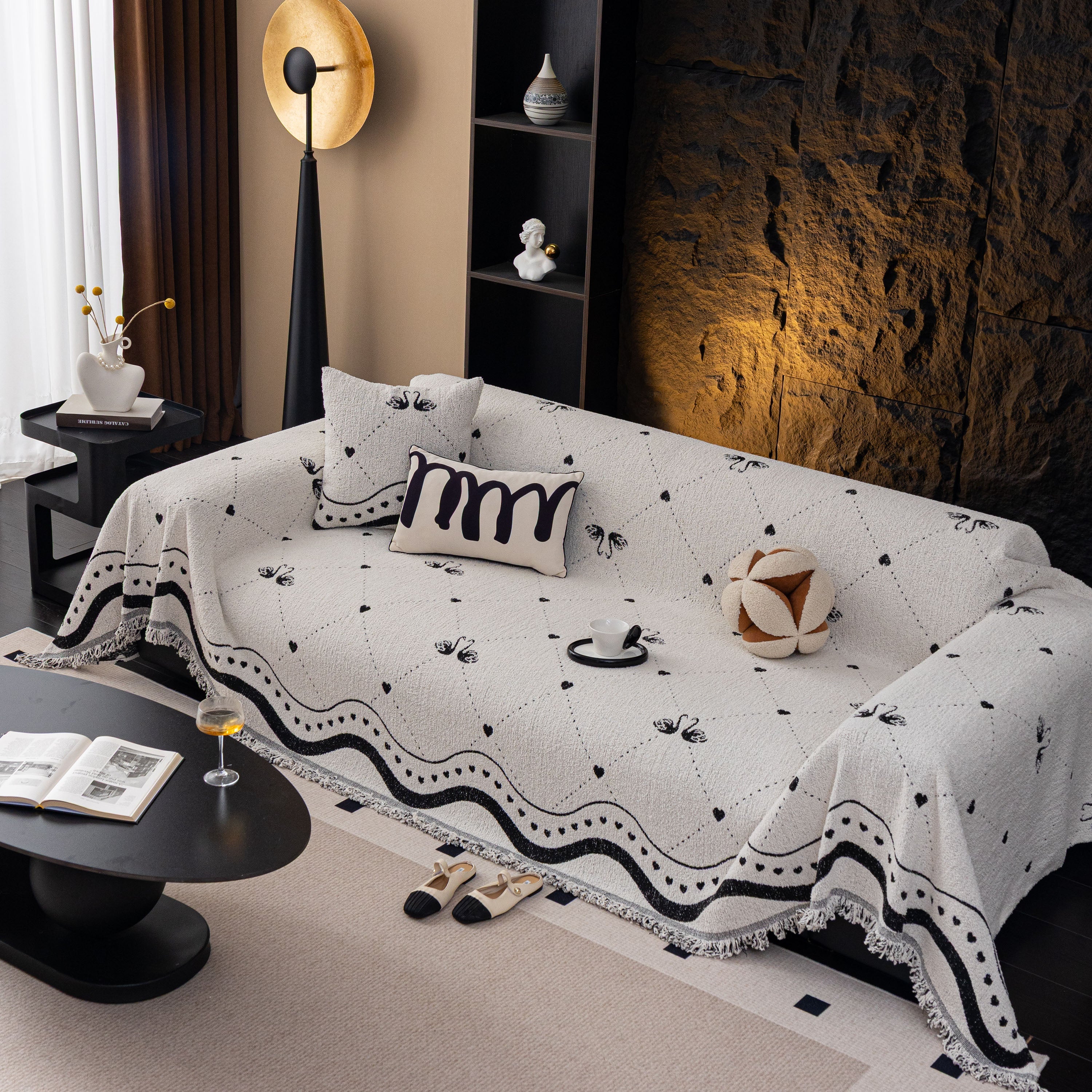 Luxurious Jacquard Couch Cover, Snag-Resistant Pet Friendly Couch Throw with Fringe - Image 3