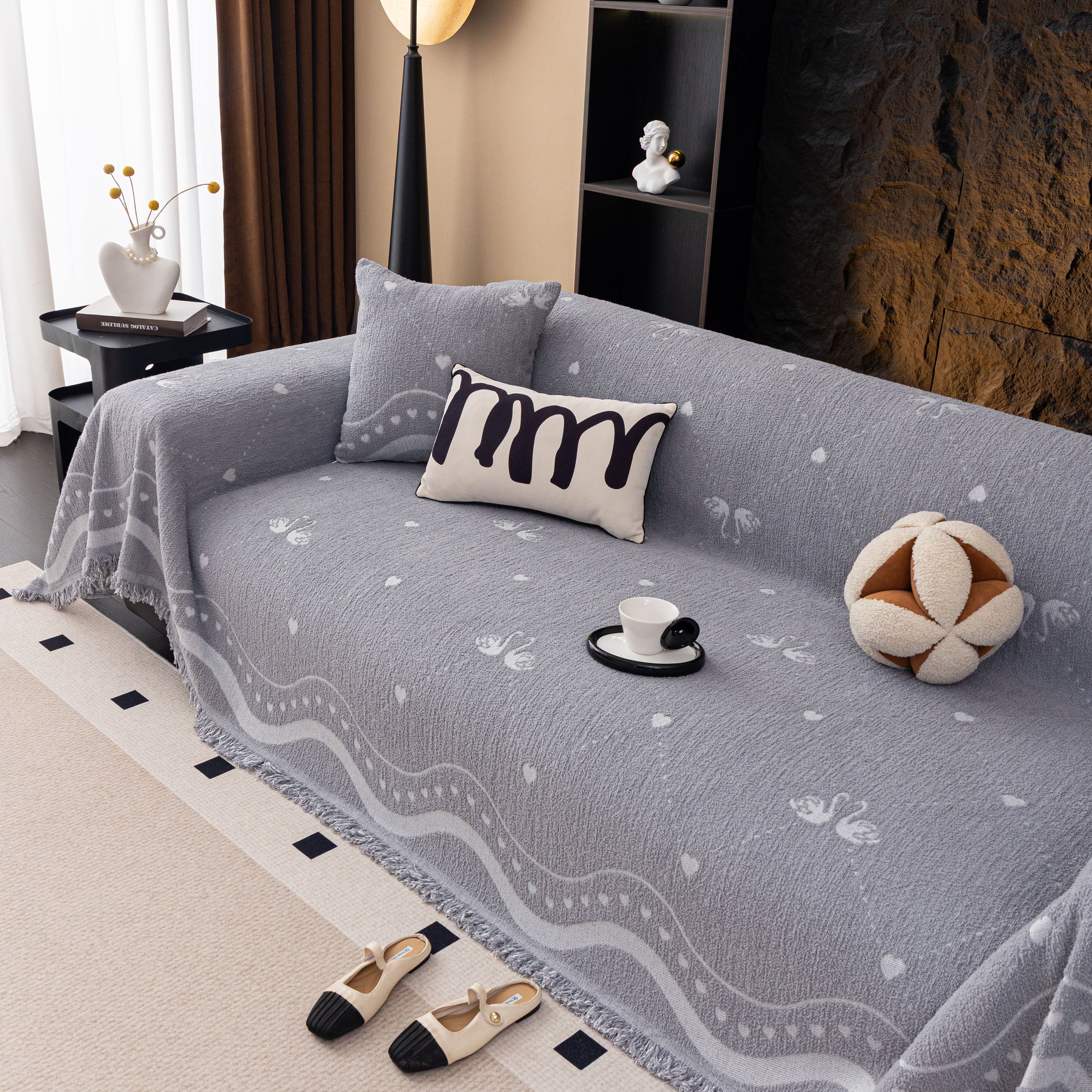 Luxurious Jacquard Couch Cover, Snag-Resistant Pet Friendly Couch Throw with Fringe - Image 35