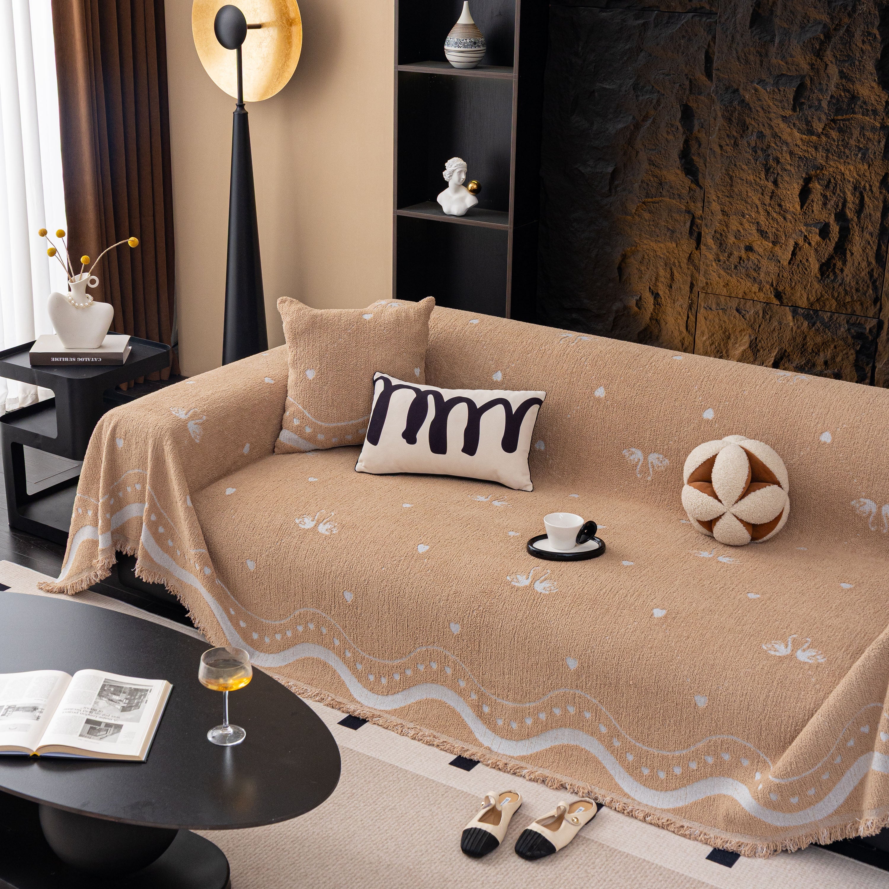 Luxurious Jacquard Couch Cover, Snag-Resistant Pet Friendly Couch Throw with Fringe - Image 40