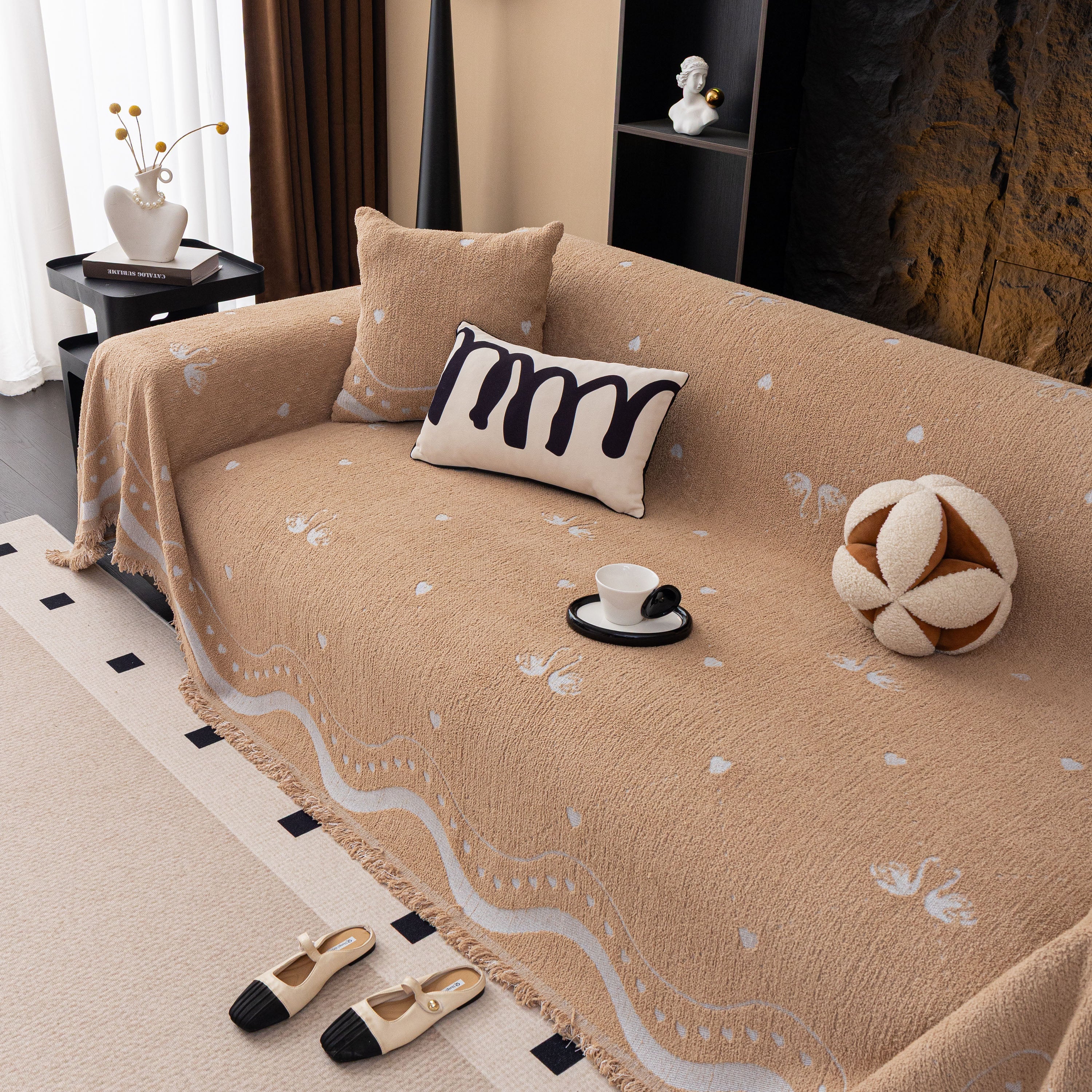 Luxurious Jacquard Couch Cover, Snag-Resistant Pet Friendly Couch Throw with Fringe - Image 54