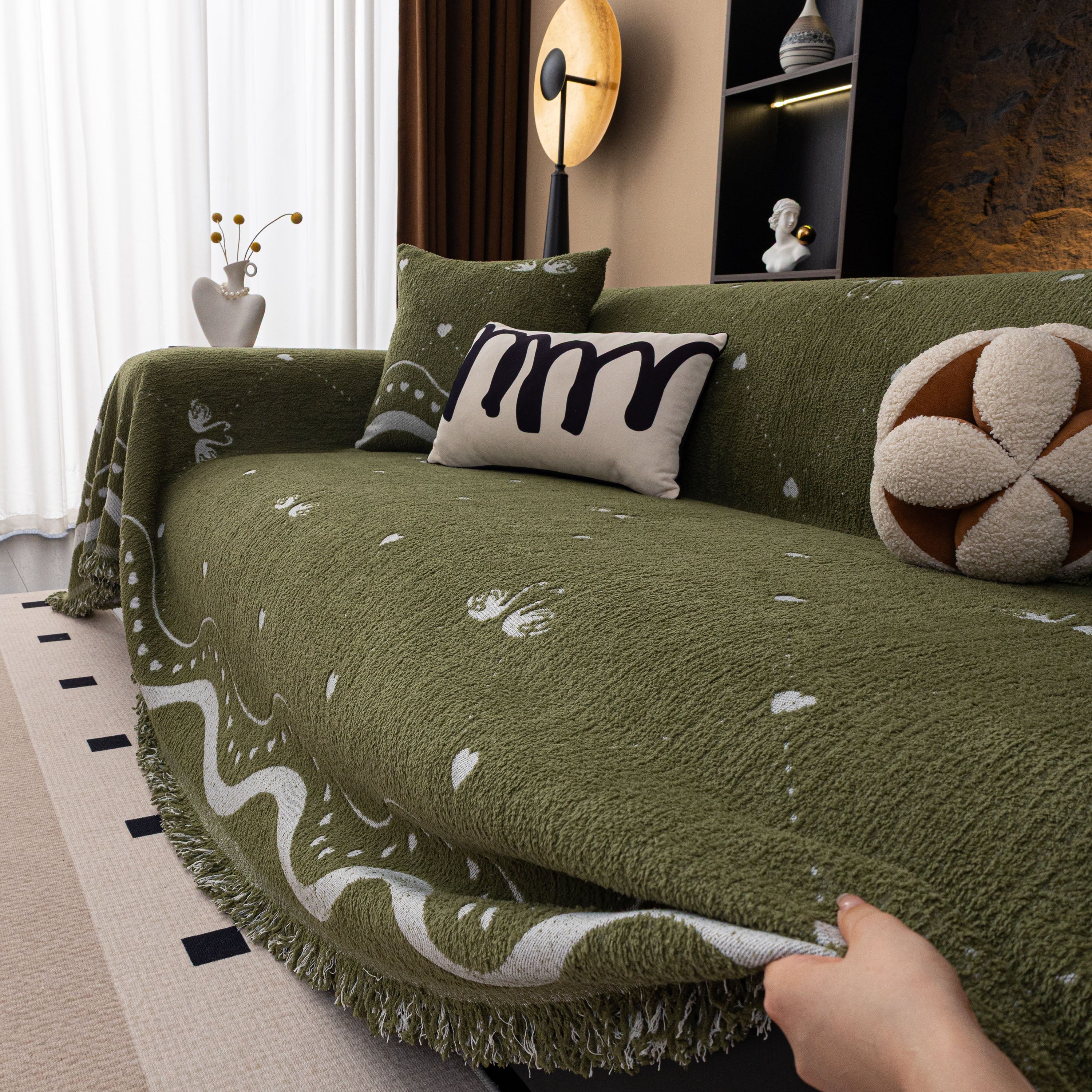 Luxurious Jacquard Couch Cover, Snag-Resistant Pet Friendly Couch Throw with Fringe - Image 67