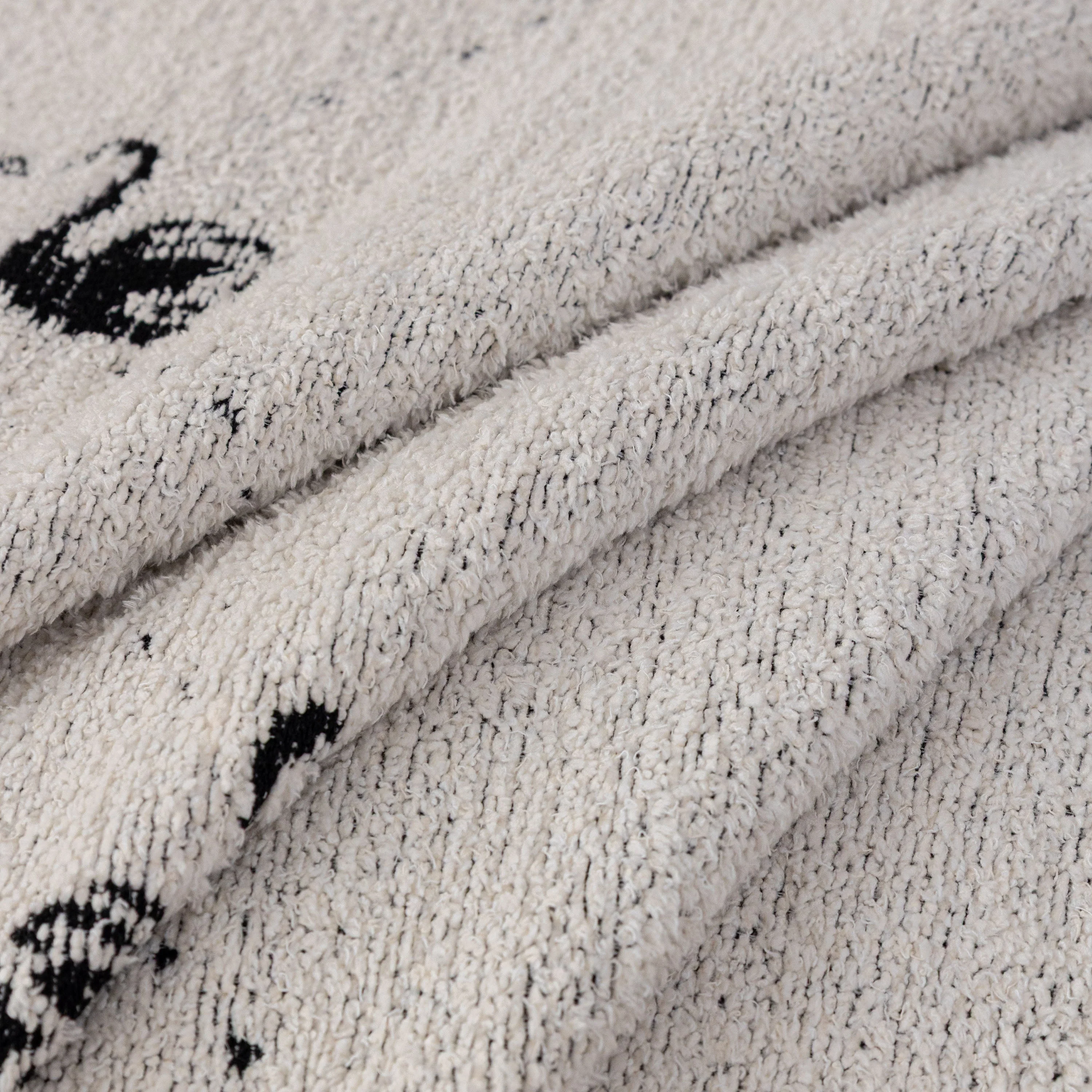 Luxurious Jacquard Couch Cover, Snag-Resistant Pet Friendly Couch Throw with Fringe - Image 8