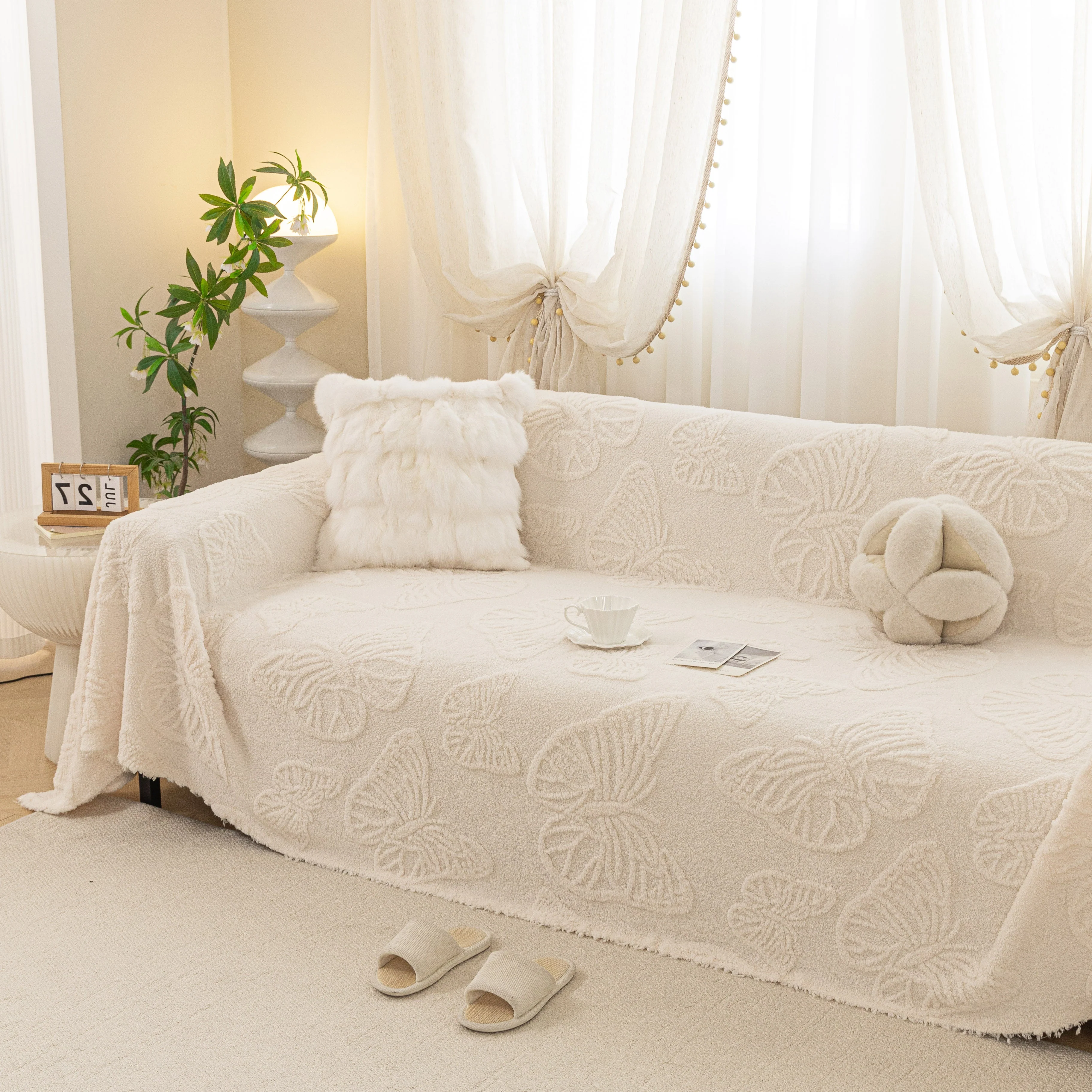 Luxury 3D Butterfly Jacquard Sofa Throw Blanket, Ultra-Soft Plush Fleece Couch Cover - Image 29