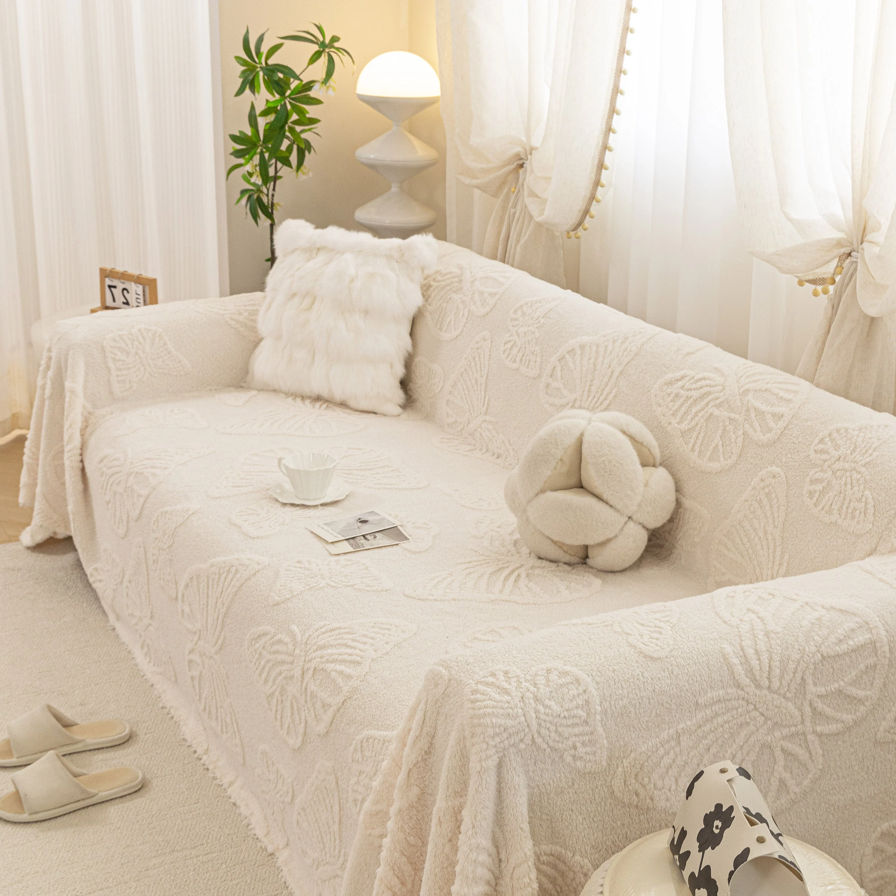 Luxury 3D Butterfly Jacquard Sofa Throw Blanket, Ultra-Soft Plush Fleece Couch Cover - Image 31