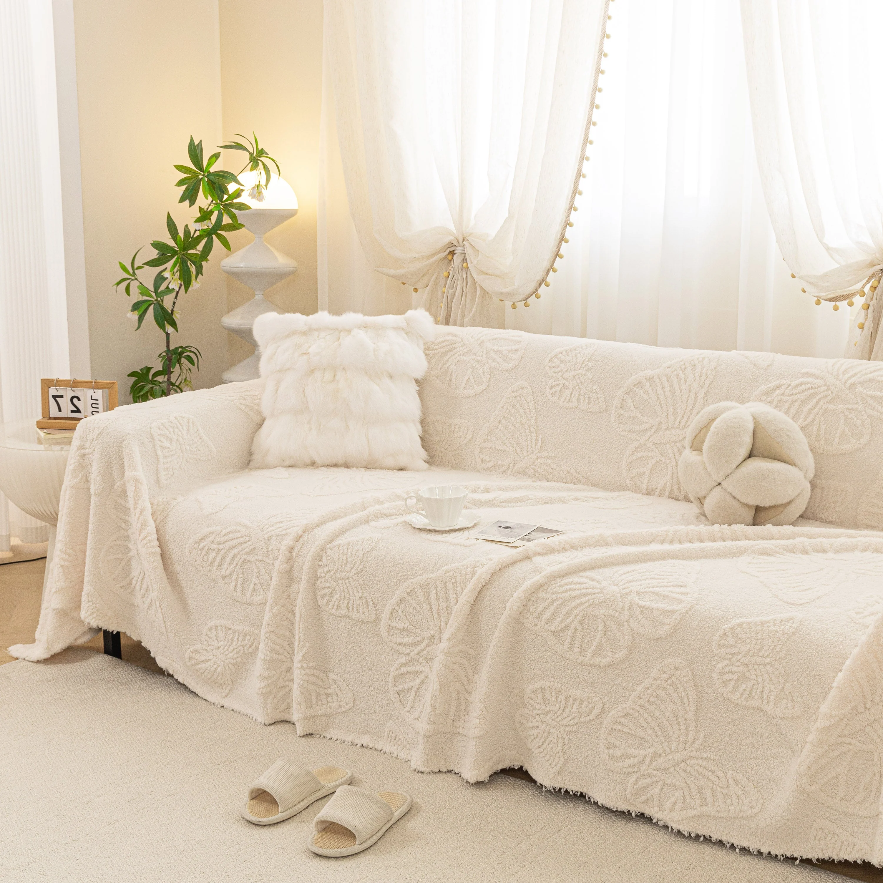Luxury 3D Butterfly Jacquard Sofa Throw Blanket, Ultra-Soft Plush Fleece Couch Cover - Image 40